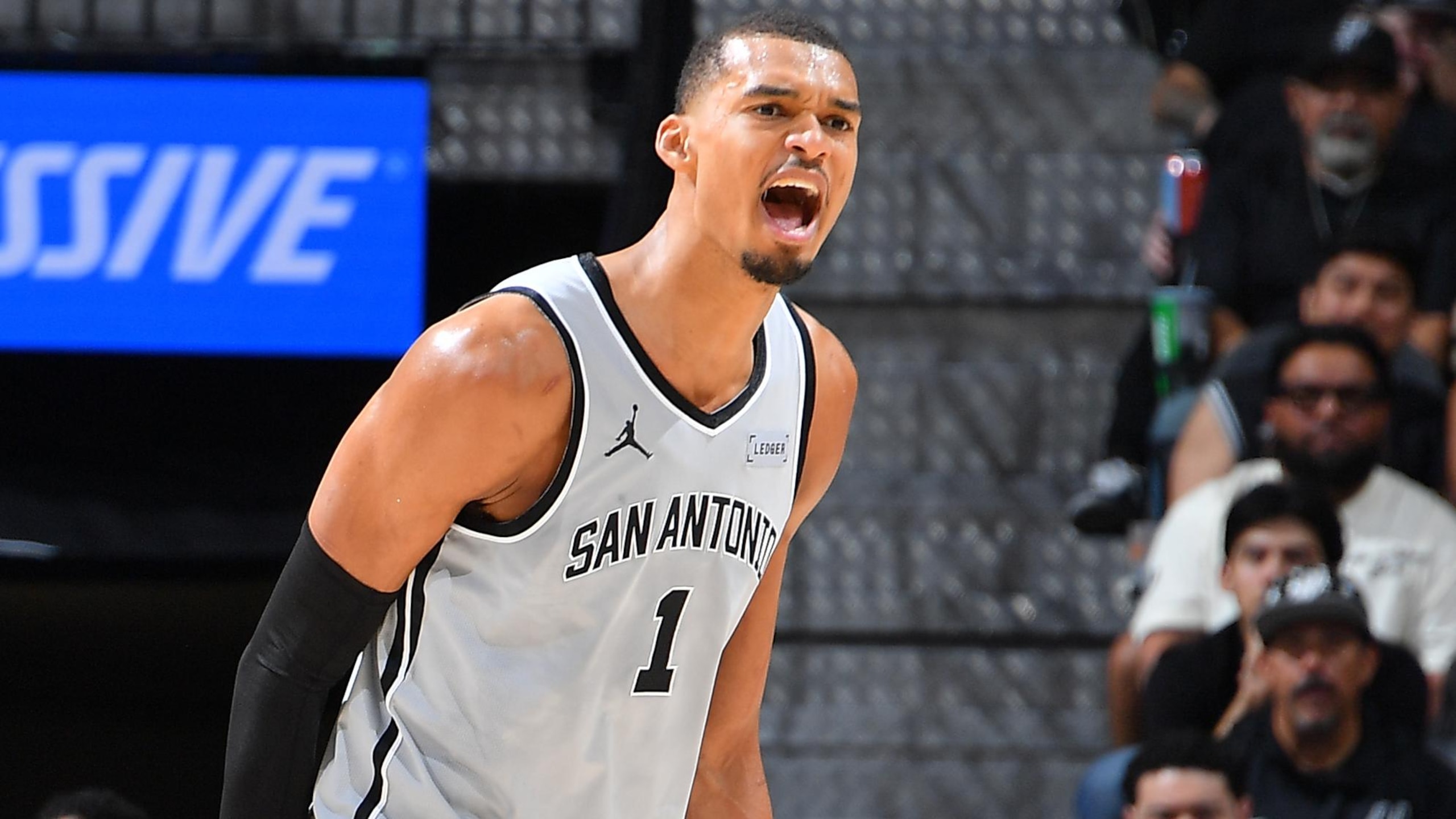 Phoenix Suns v San Antonio Spurs