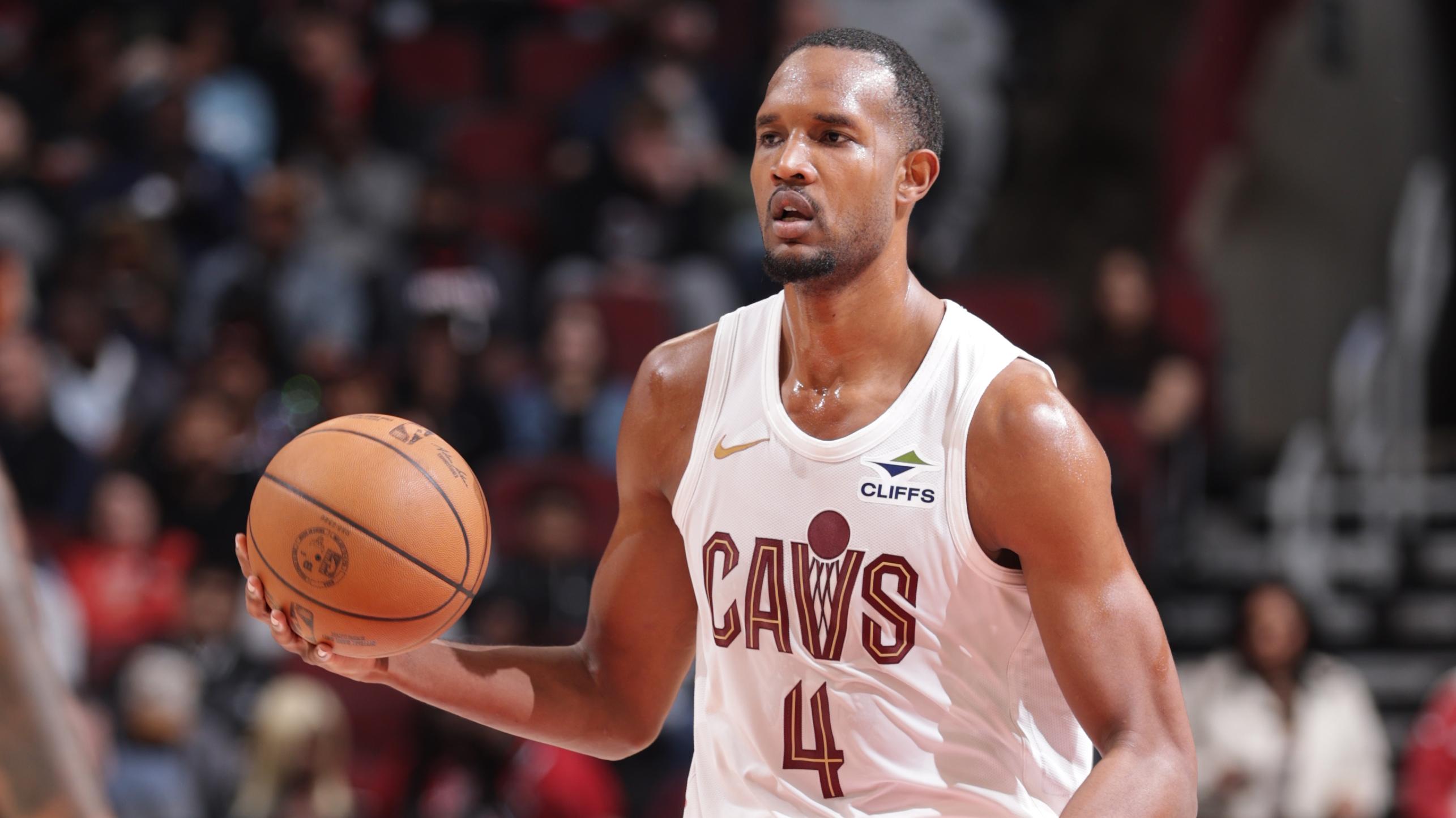 Cleveland Cavaliers v Chicago Bulls