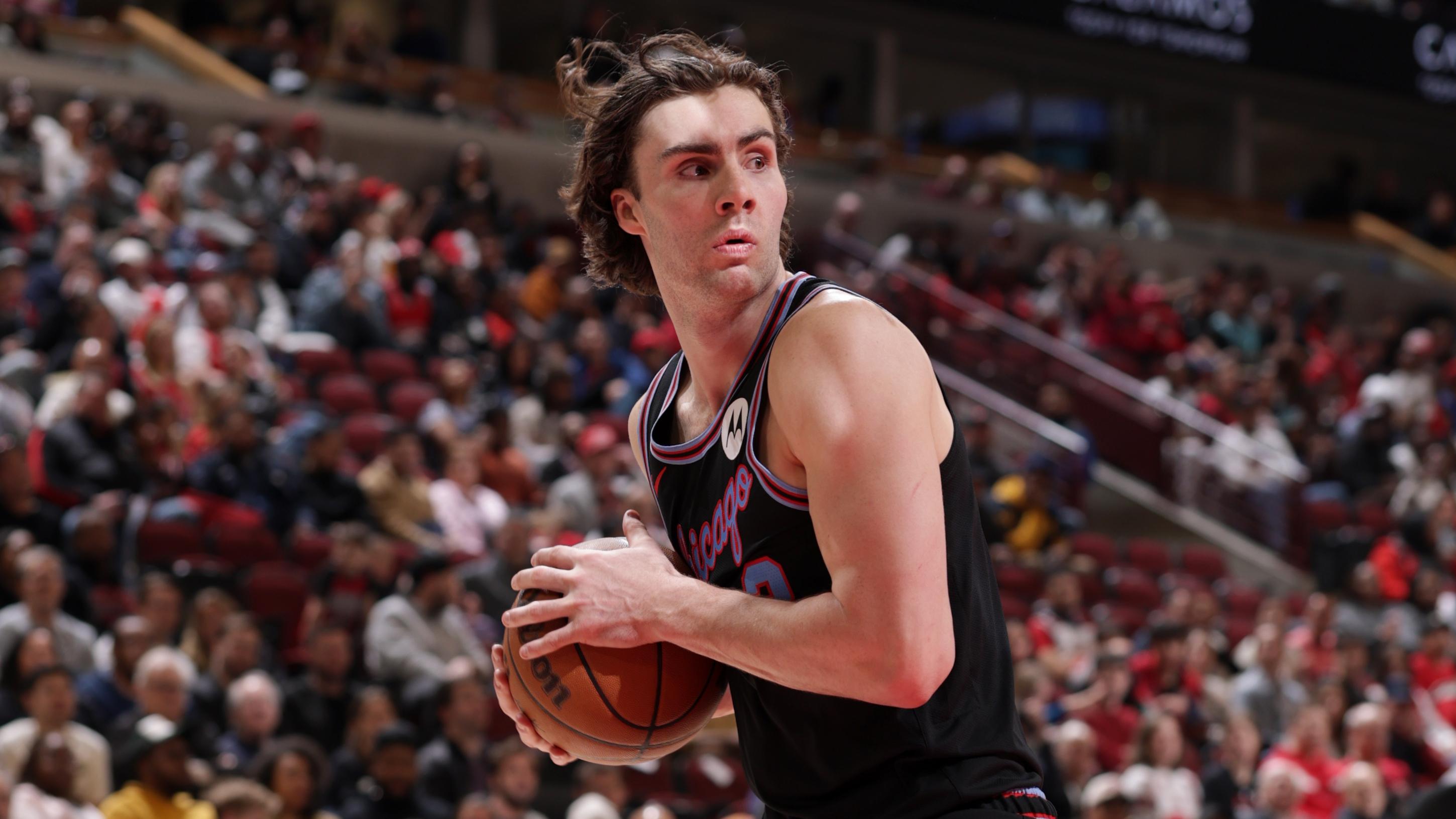Cleveland Cavaliers v Chicago Bulls