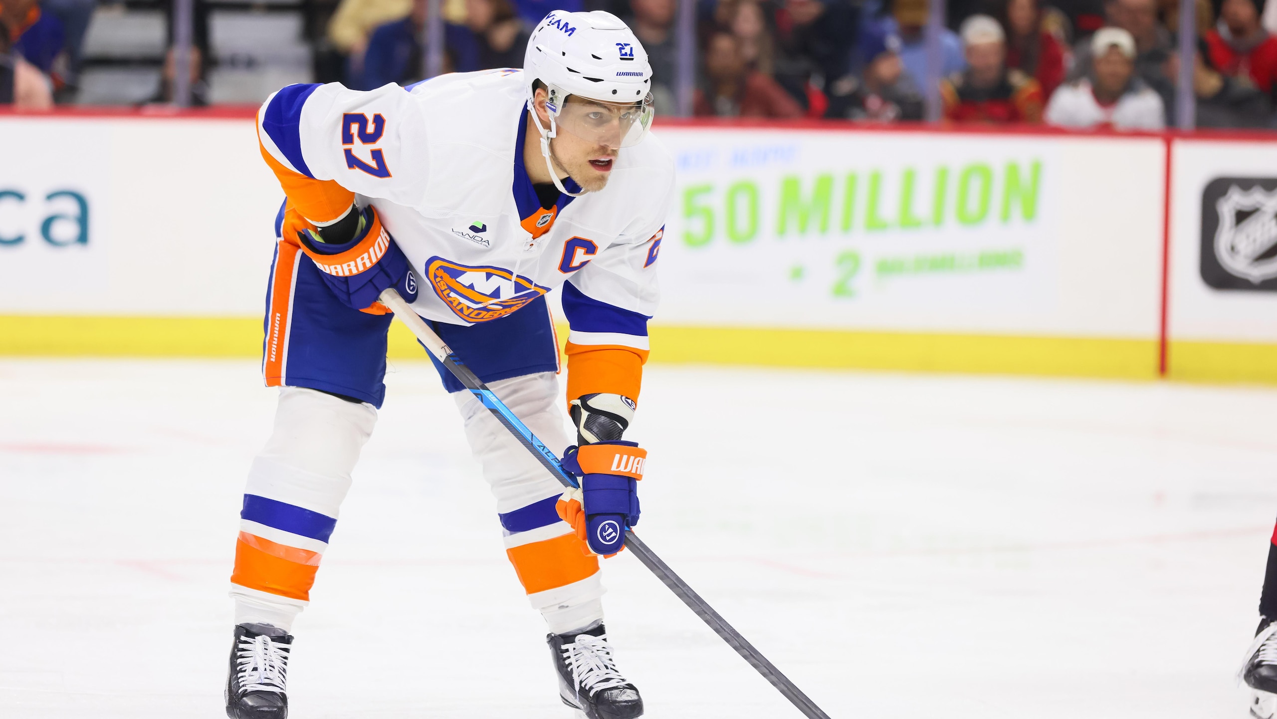 NHL: MAR 19 Islanders at Senators