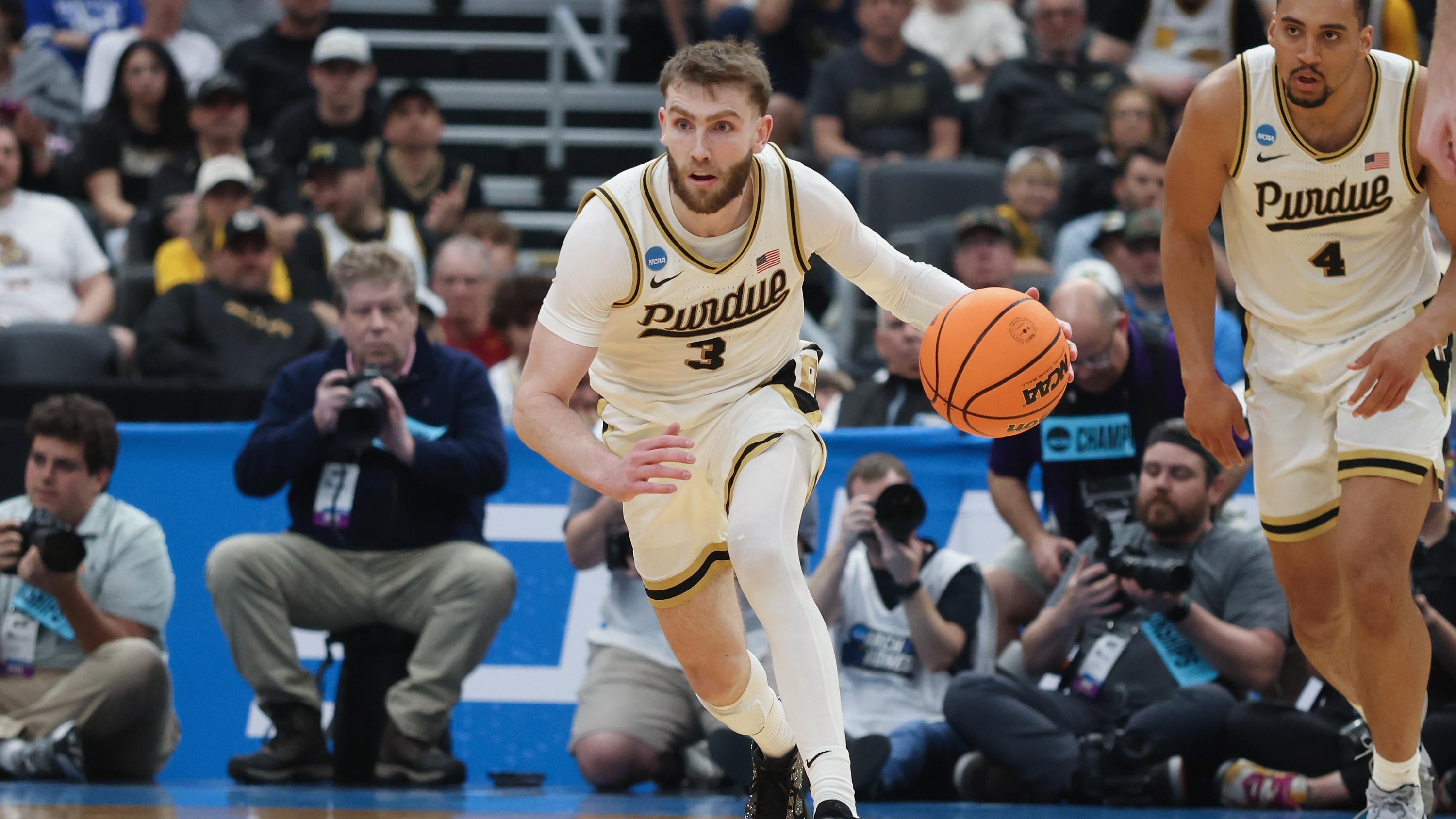 NCAA Men's Basketball Tournament - First Round - St. Louis