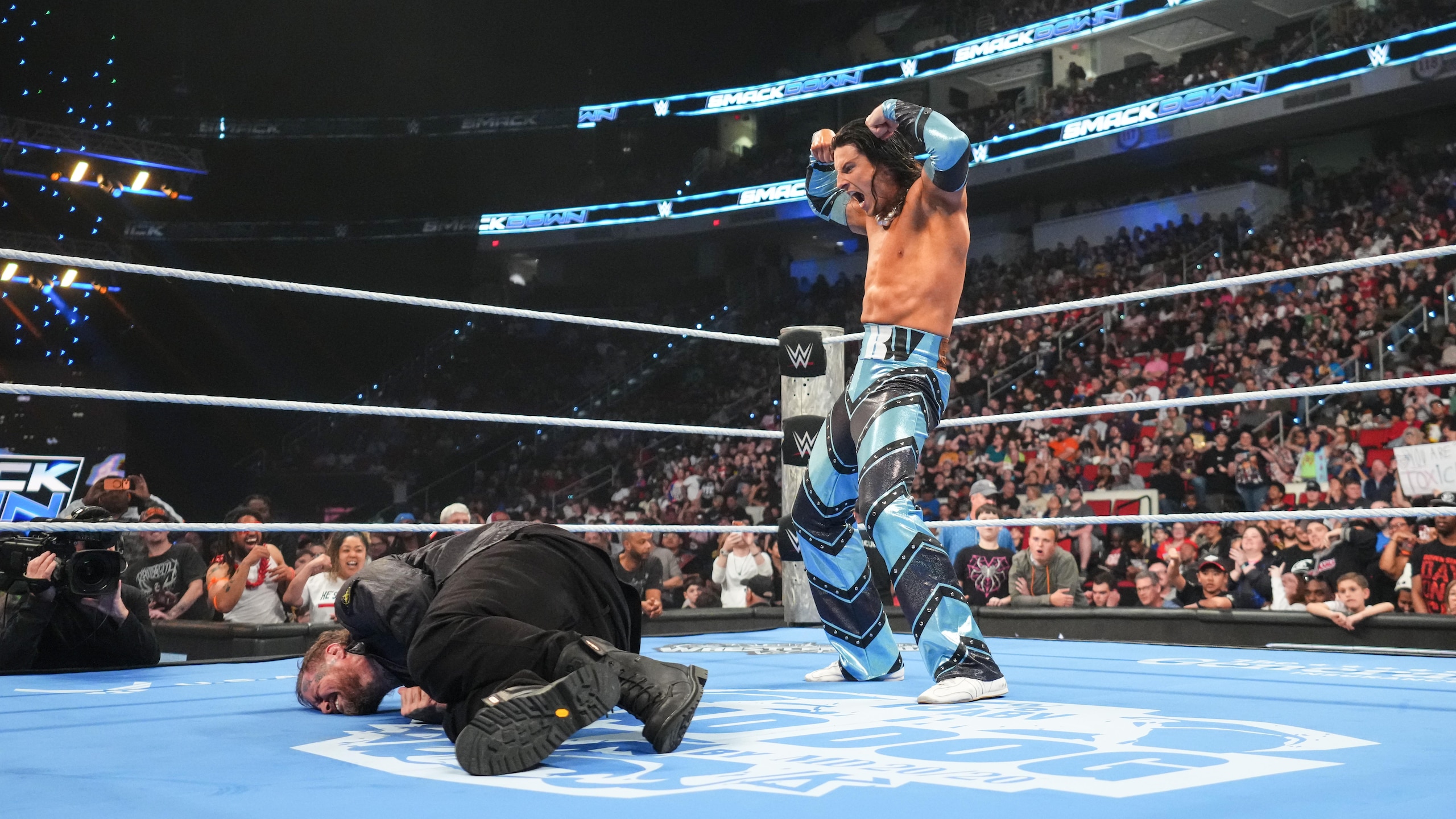 SmackDown