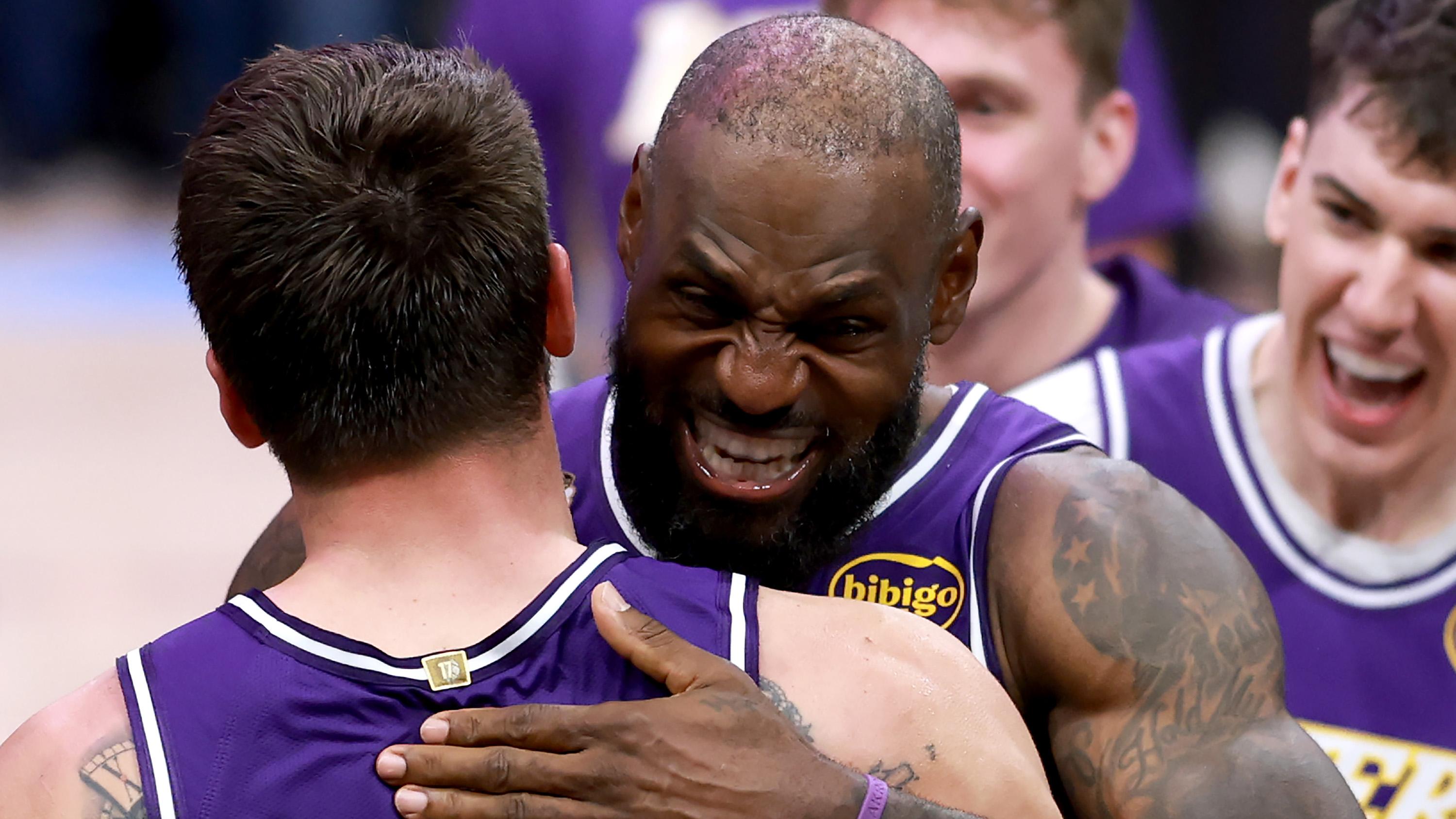 Los Angeles Lakers v Houston Rockets
