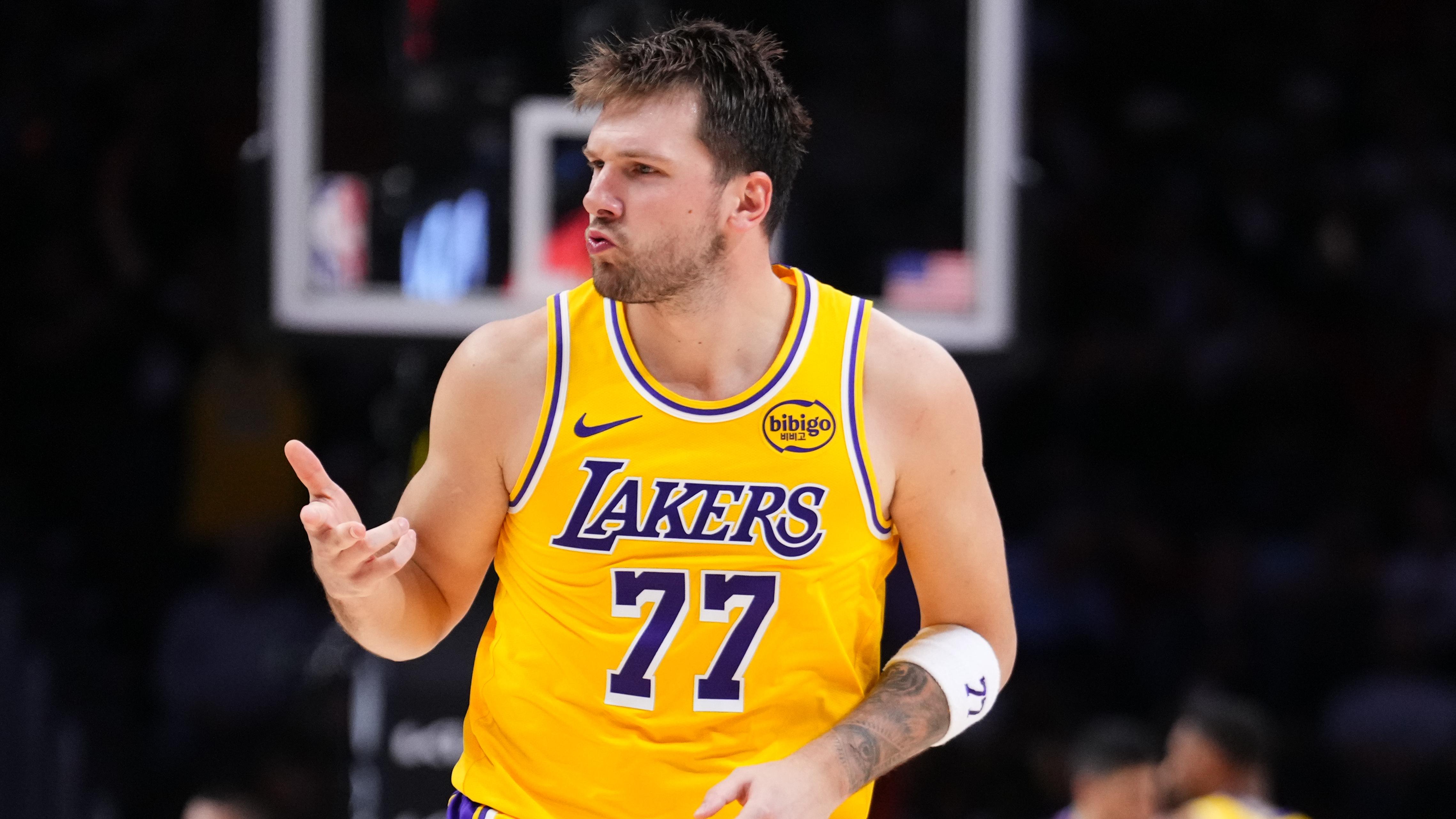 Los Angeles Lakers v Miami Heat