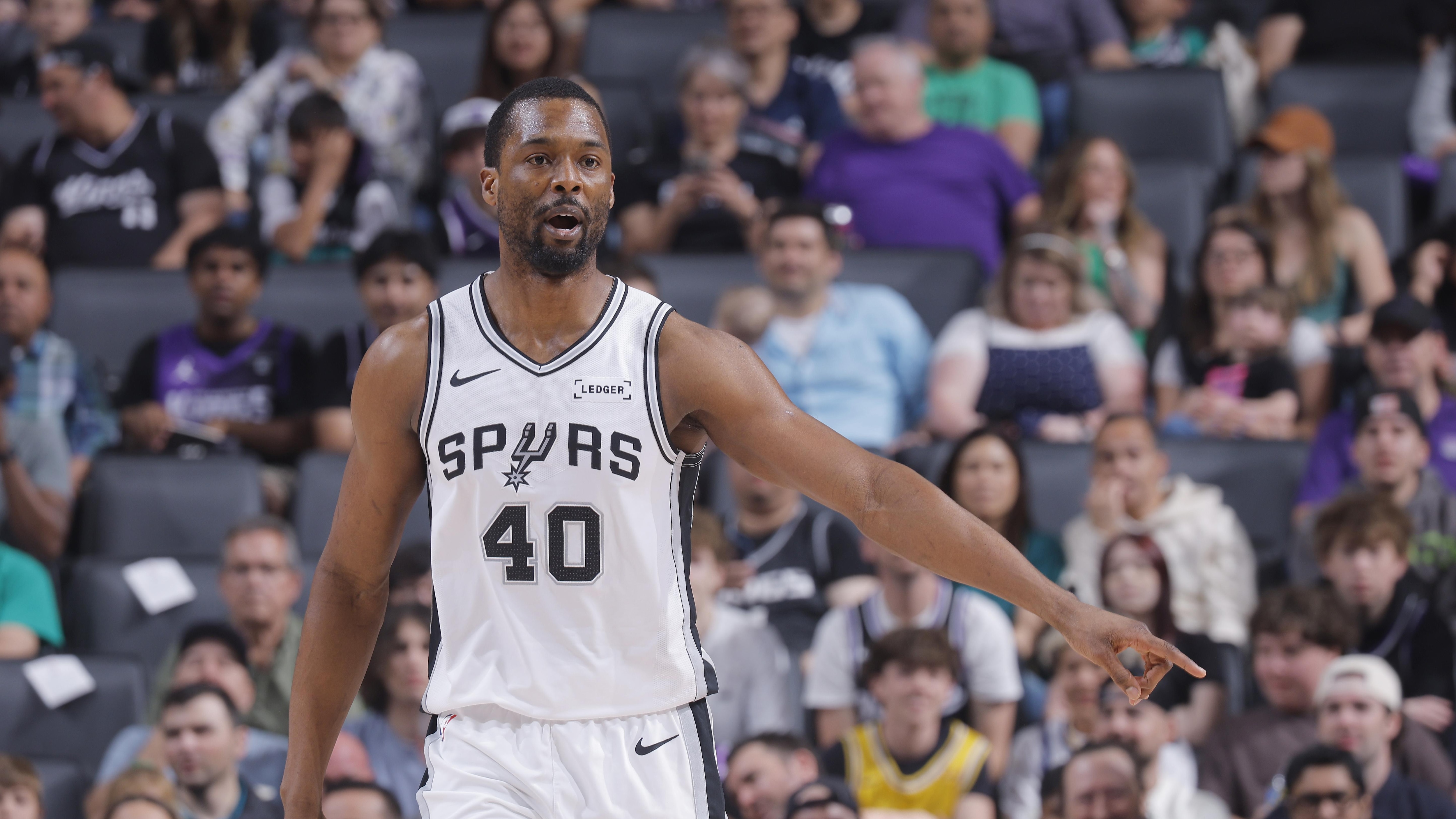 San Antonio Spurs v Sacramento Kings