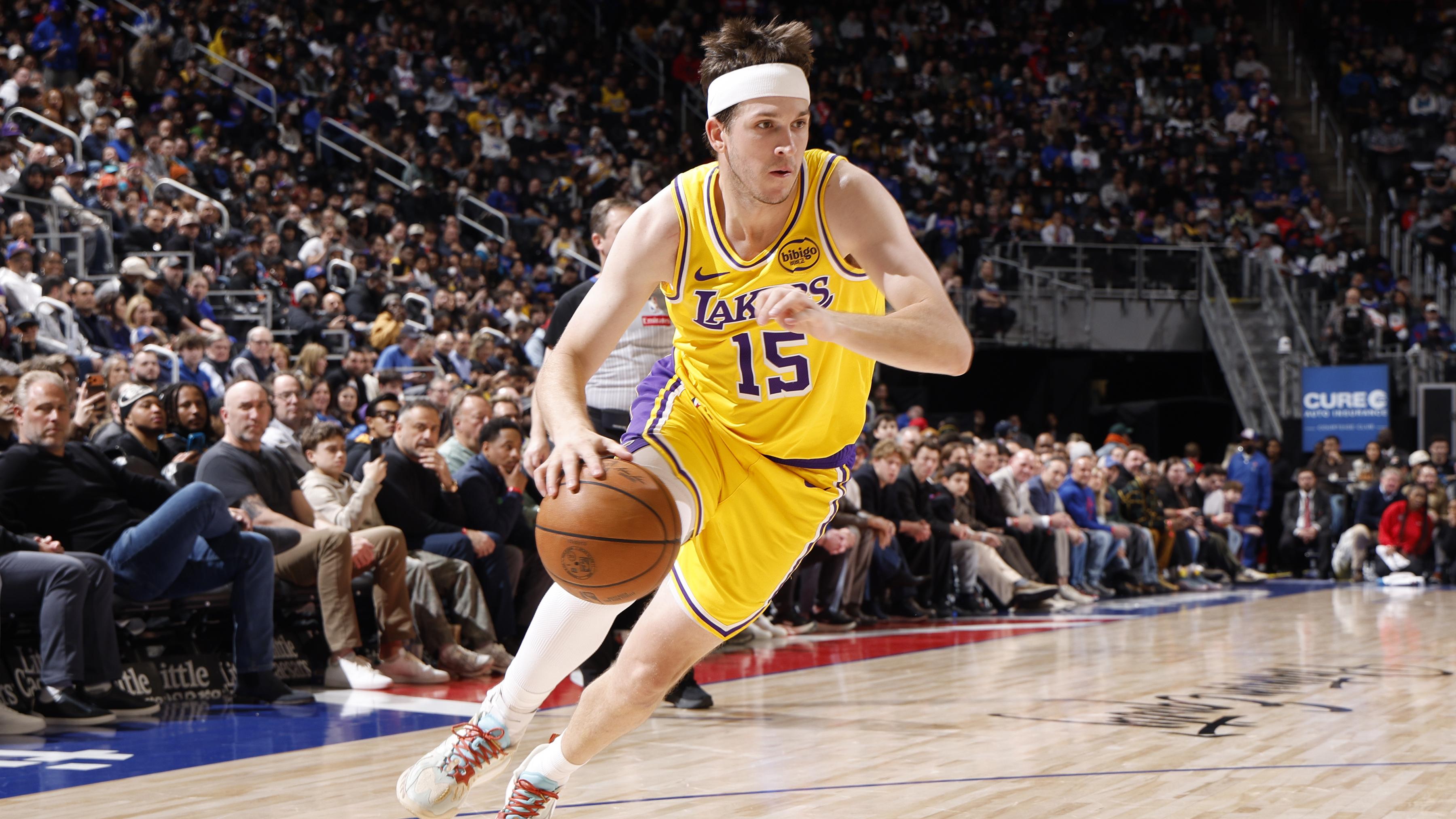 Los Angeles Lakers v Detroit Pistons