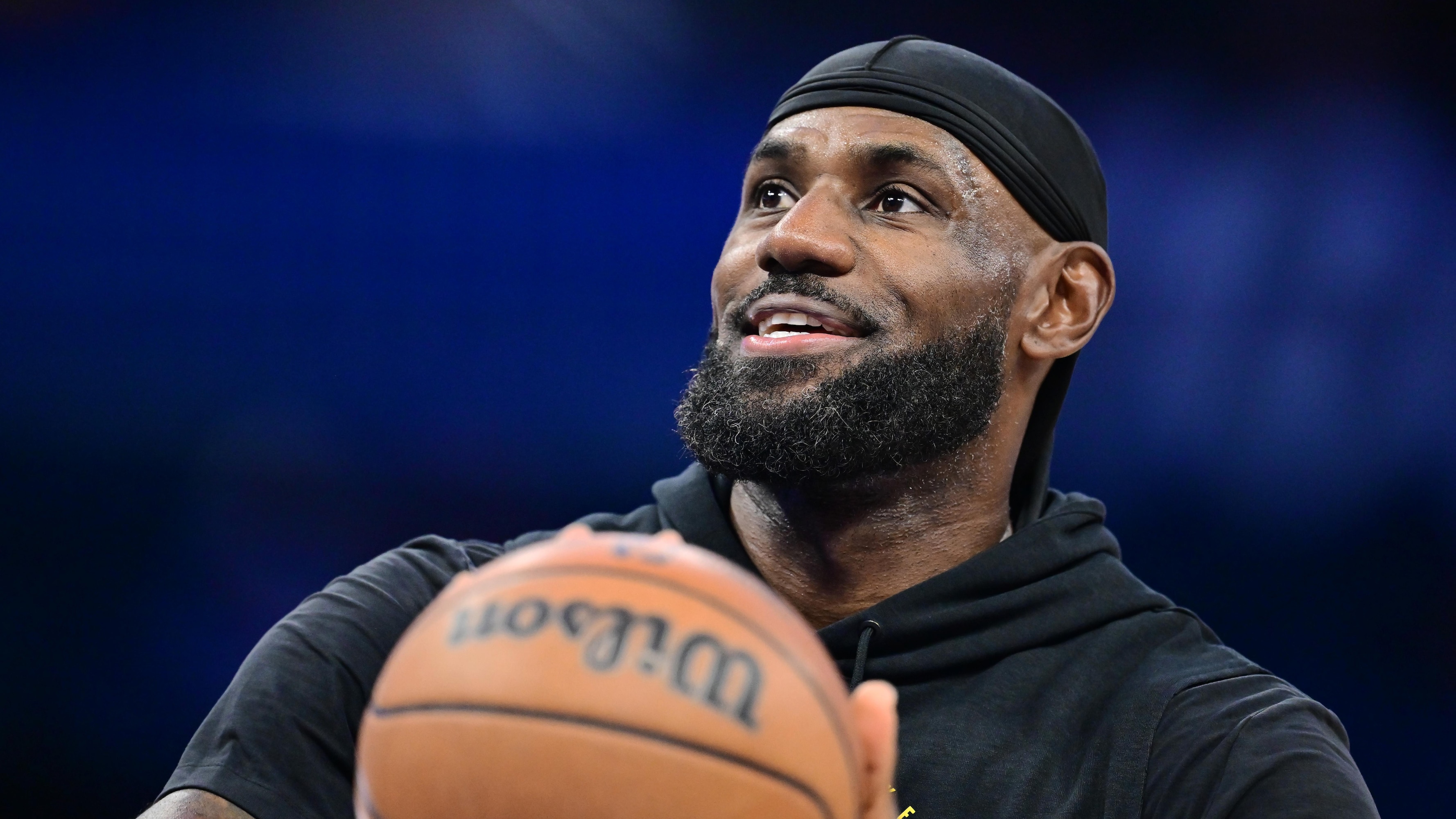 LeBron James Sets NBA's All-Time Games Played Record, How Many Has Lakers Star Played in 23 Seasons?