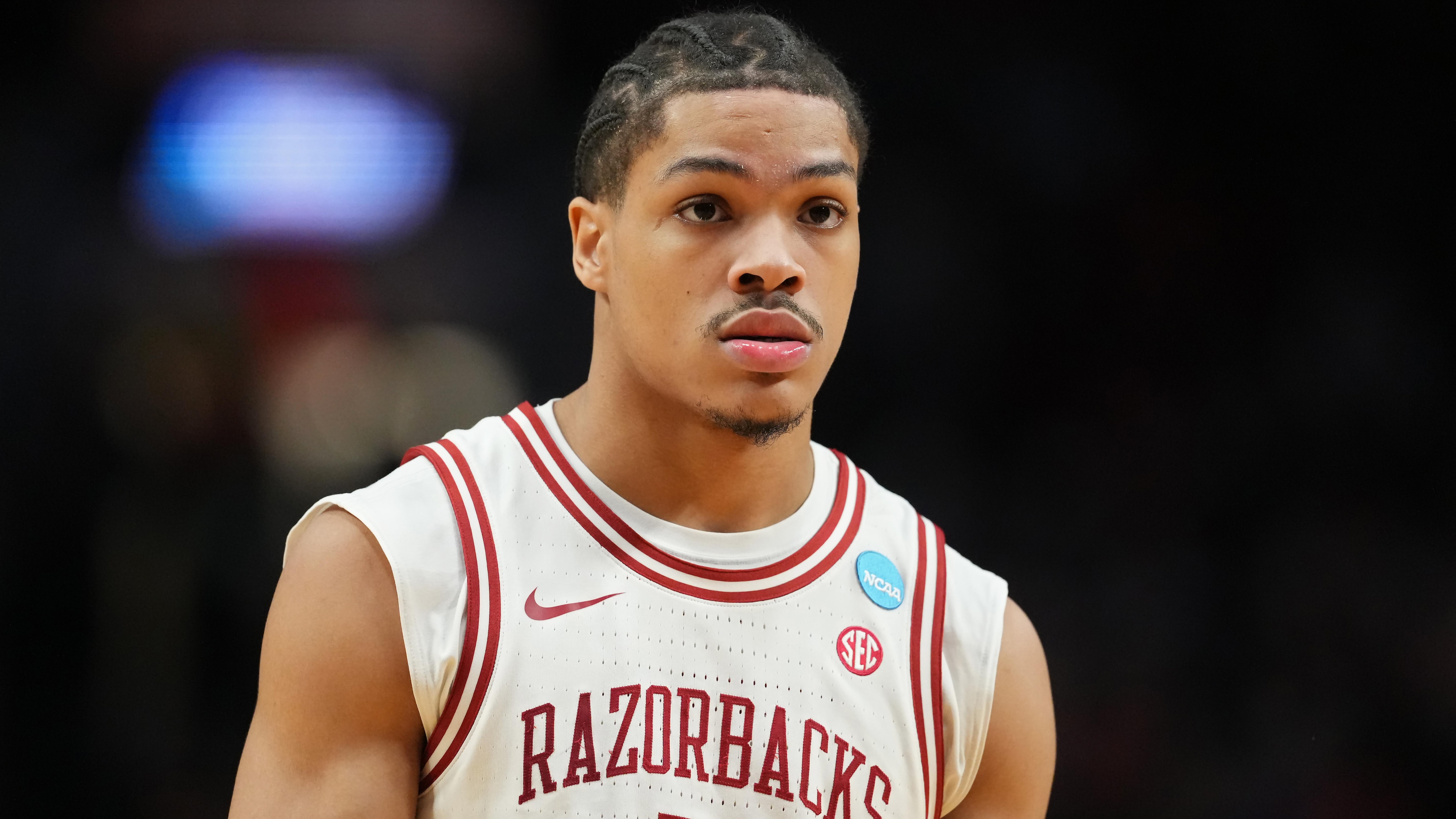 Darius Acuff Jr. Signs with Reebok 👟