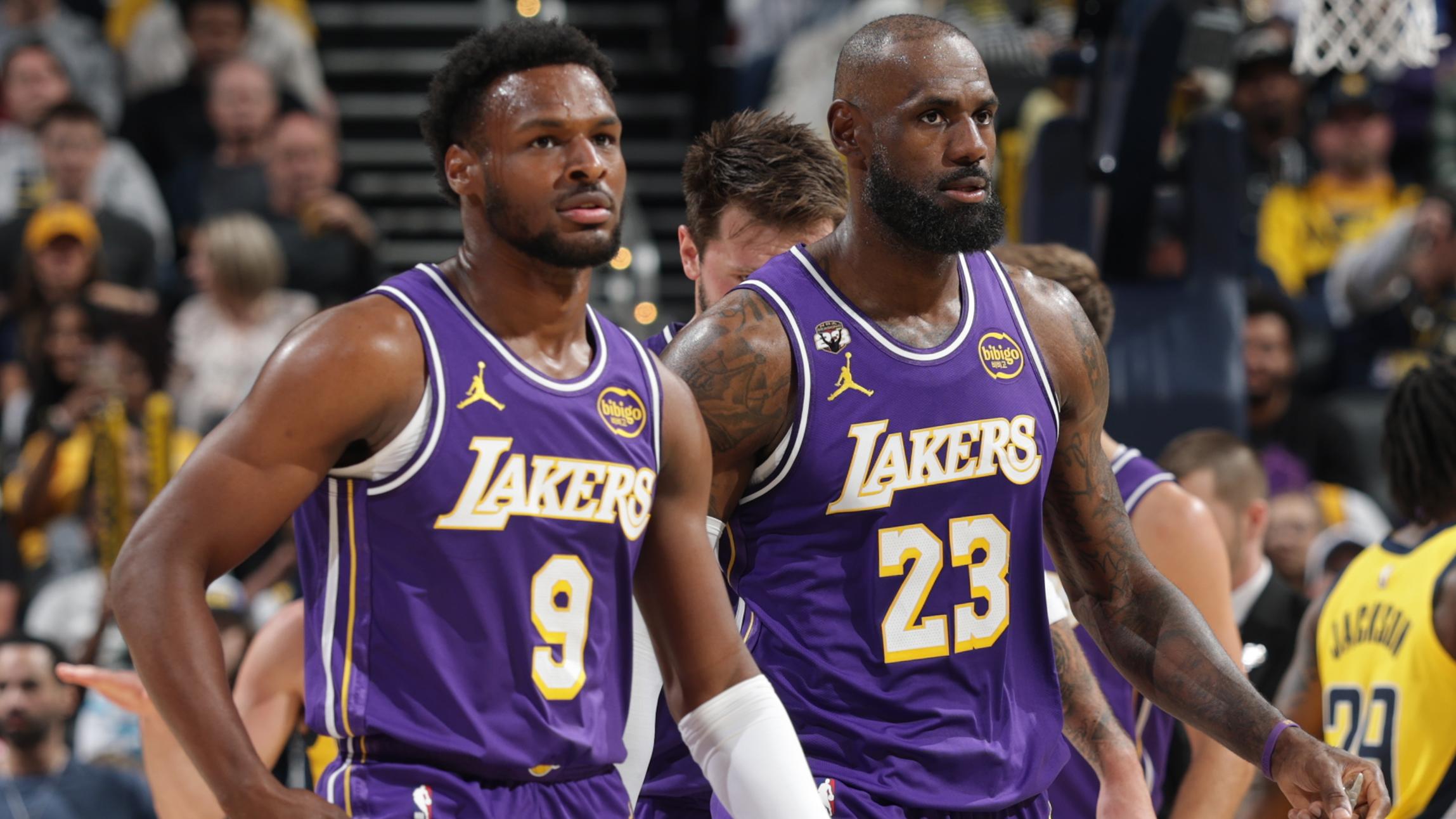 Los Angeles Lakers v Indiana Pacers