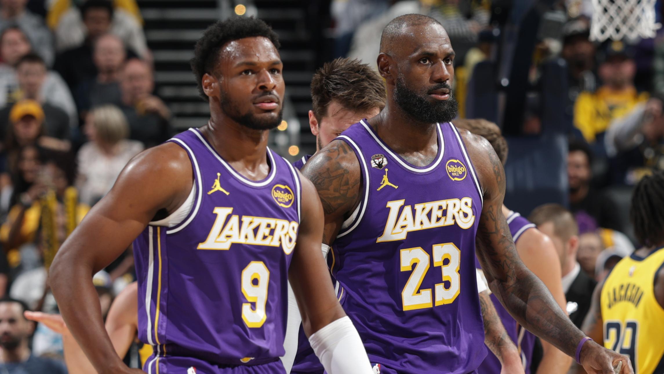 Los Angeles Lakers v Indiana Pacers