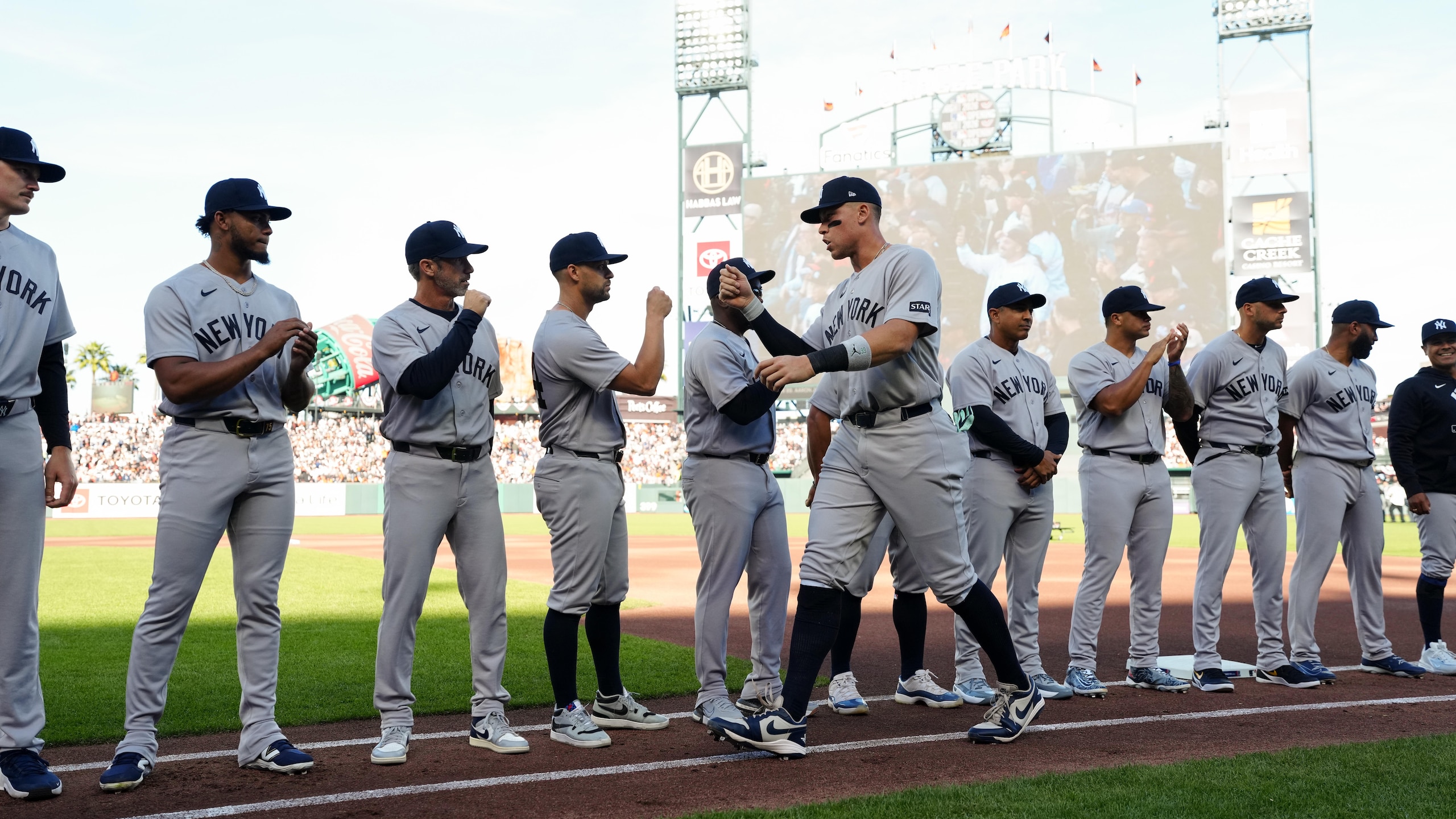 New York Yankees v. San Francisco Giants New York Yankees v. San Francisco Giants