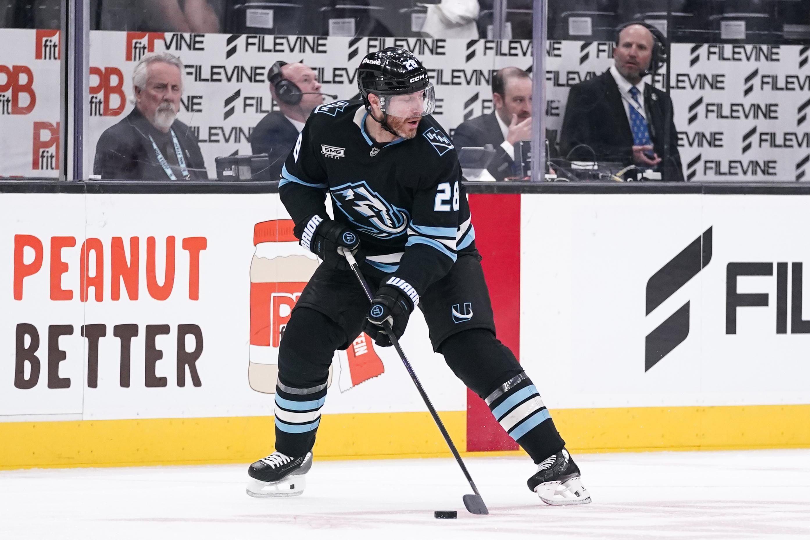 NHL: MAR 24 Oilers at Mammoth