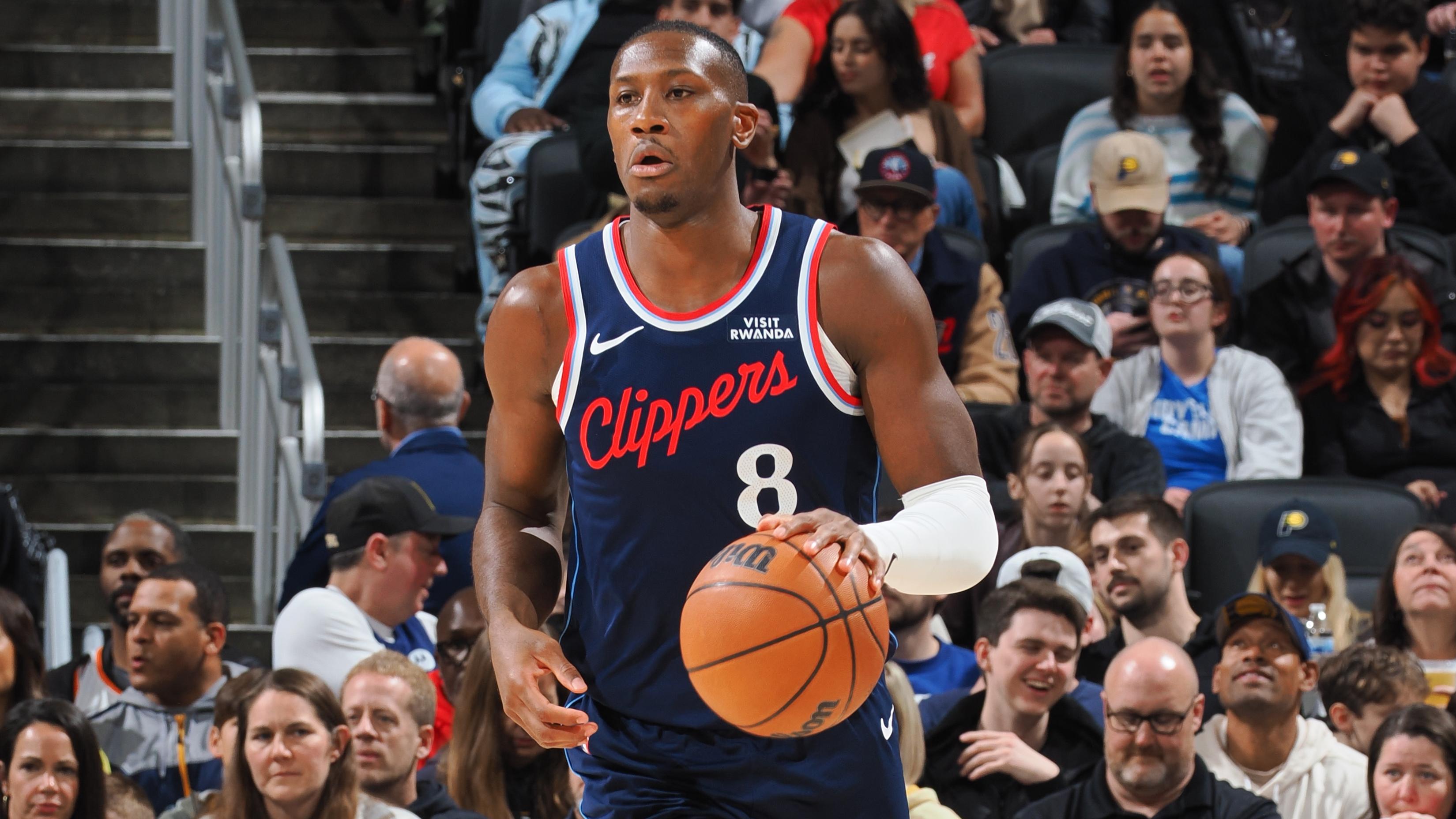 Los Angeles Clippers v Indiana Pacers