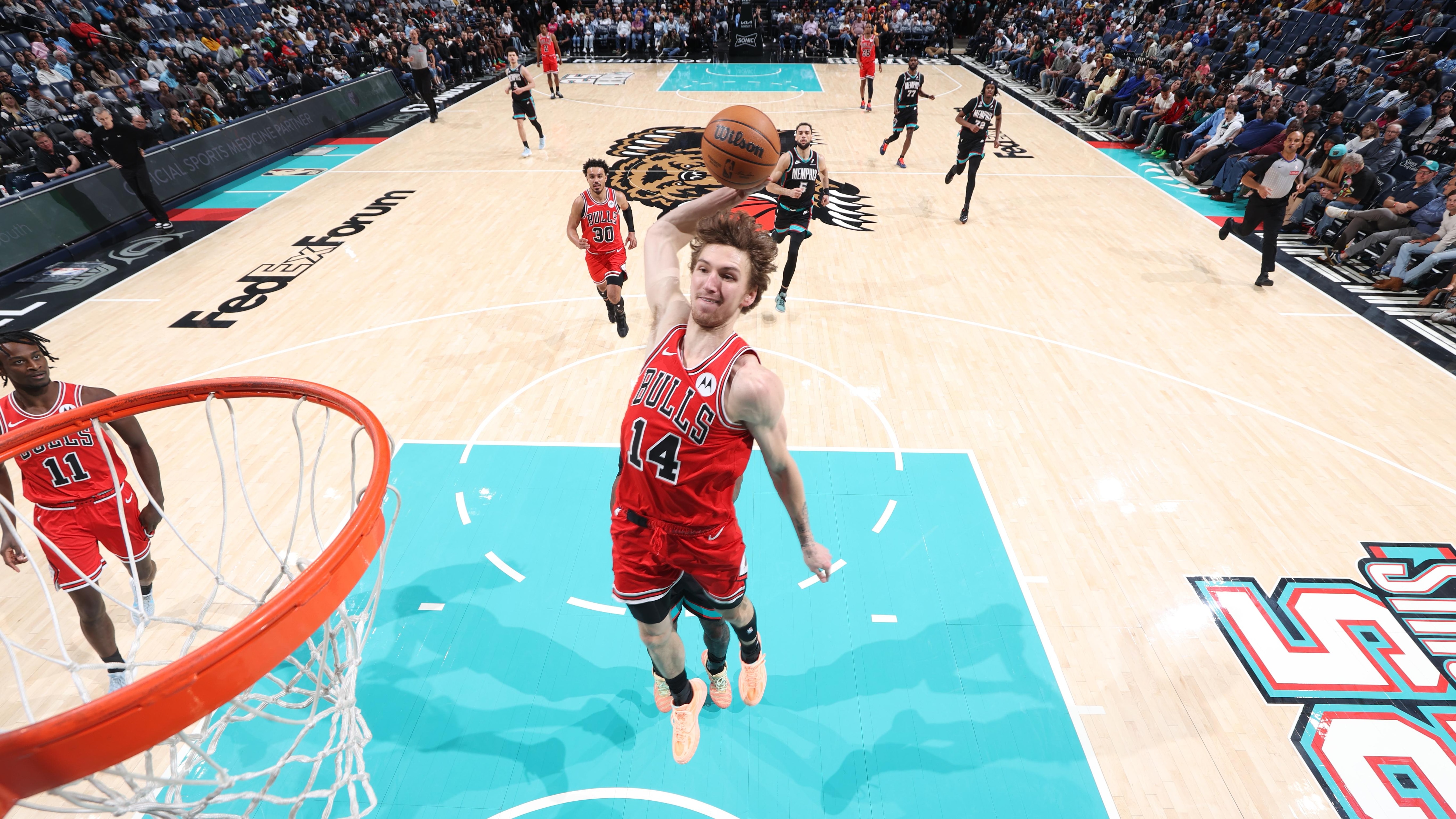 Chicago Bulls v Memphis Grizzlies