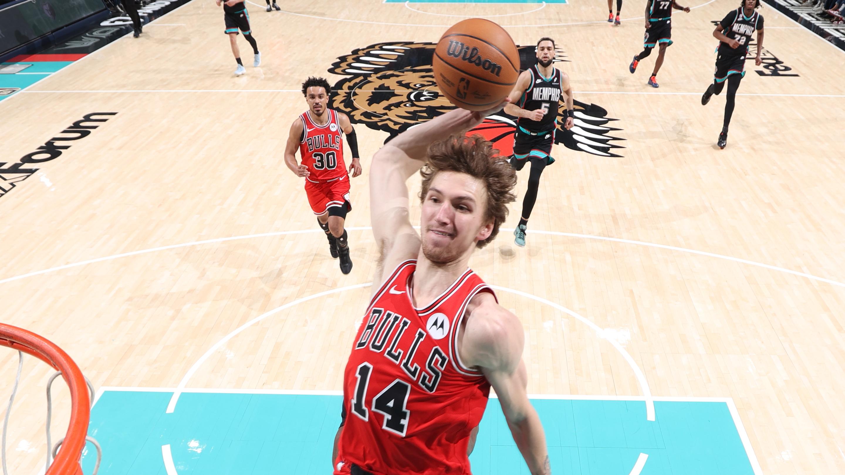 Chicago Bulls v Memphis Grizzlies