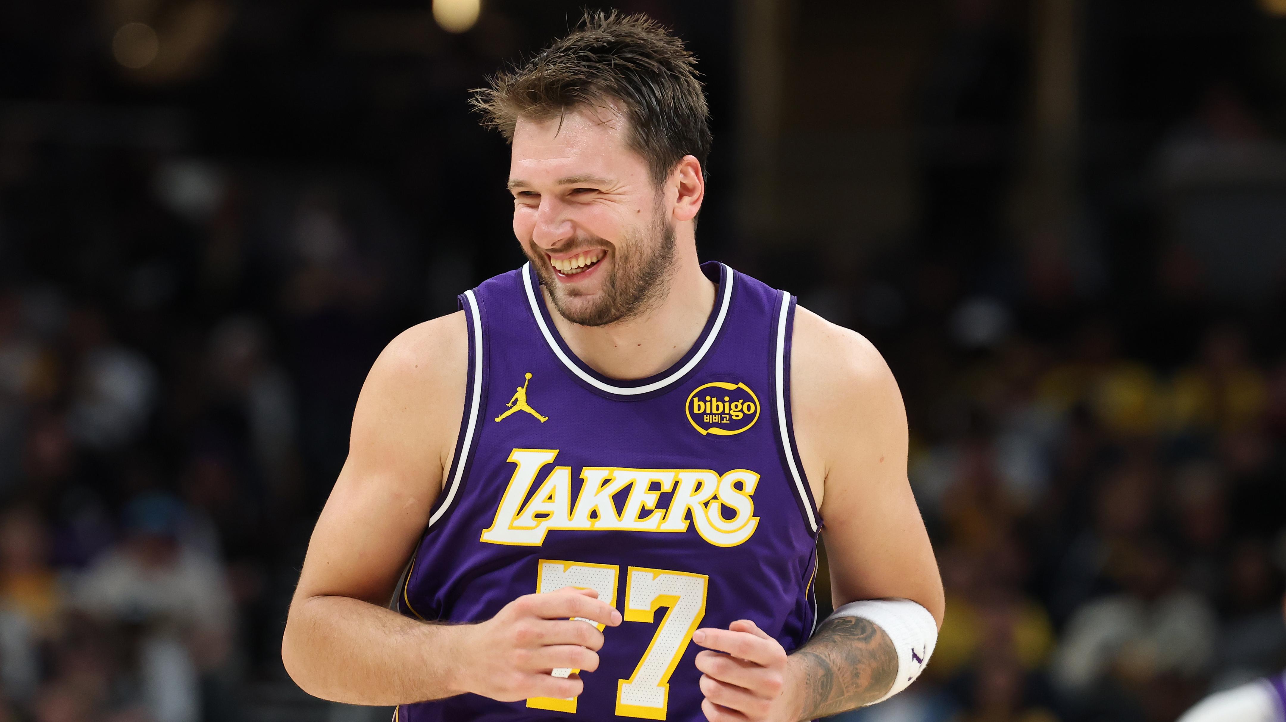 Los Angeles Lakers v Indiana Pacers