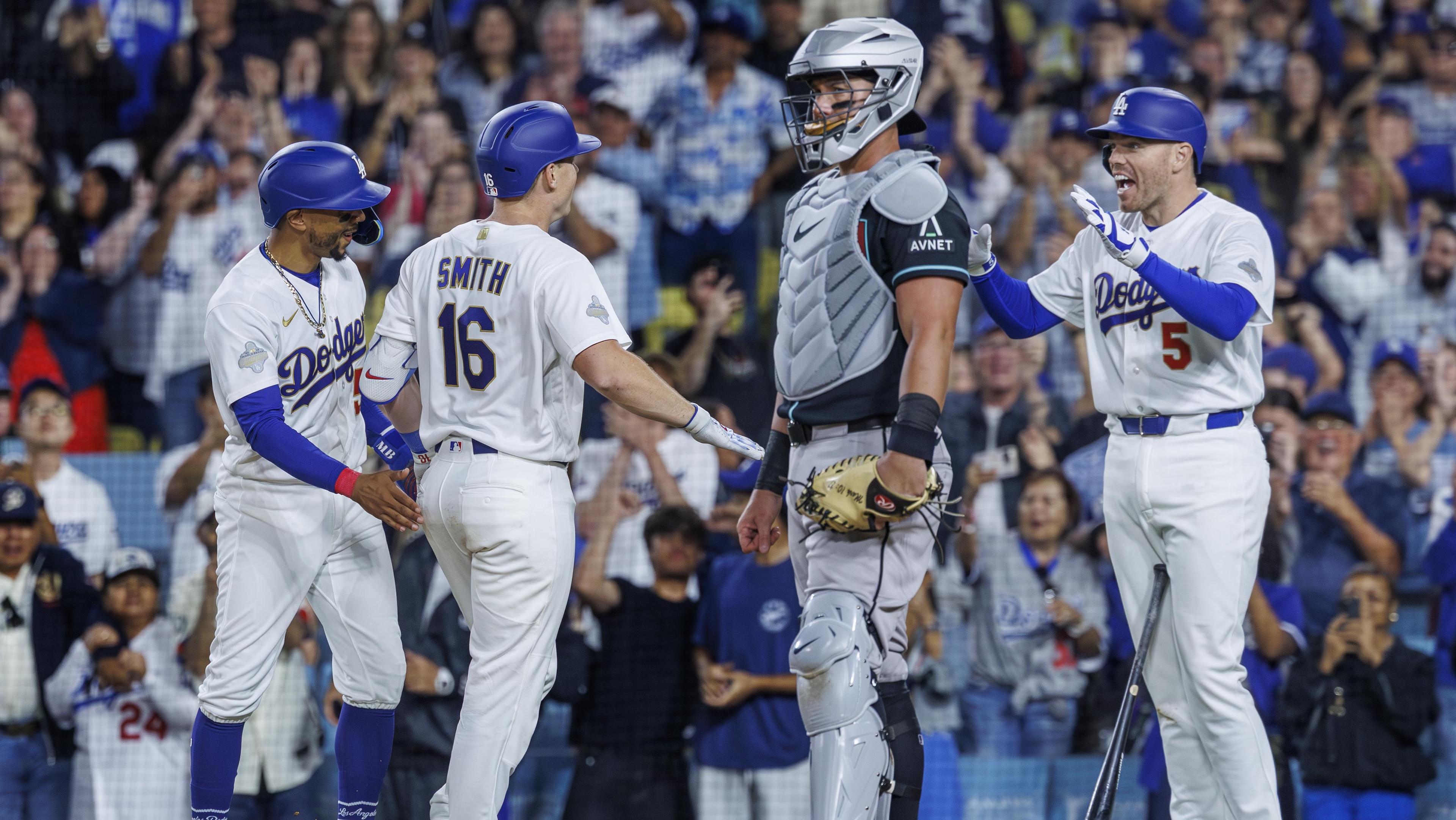 Dodgers vs Diamondbacks in Los Angeles, CA Dodgers vs Diamondbacks in Los Angeles, CA