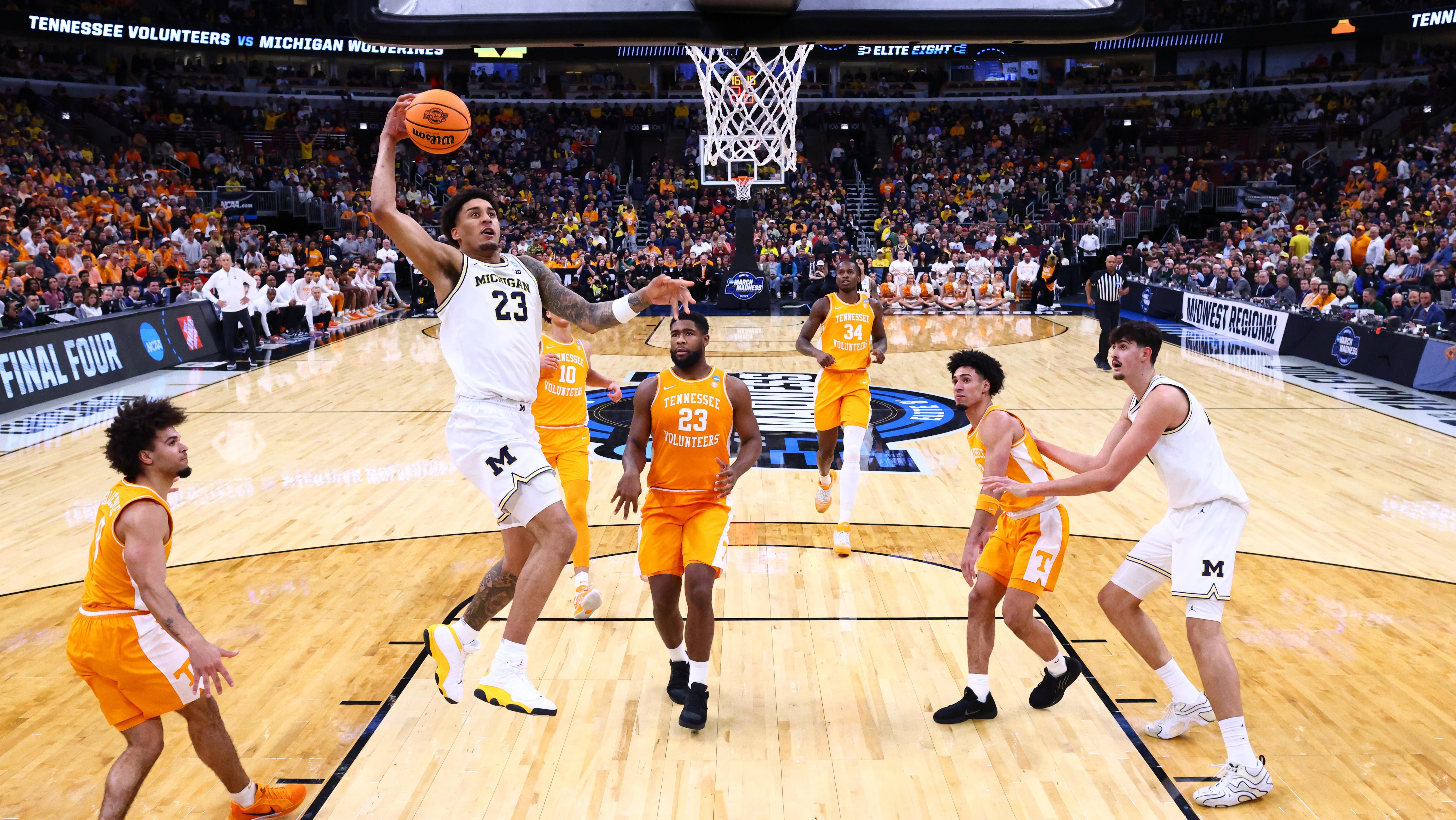 NCAA Men's Basketball Tournament - Elite Eight - Chicago