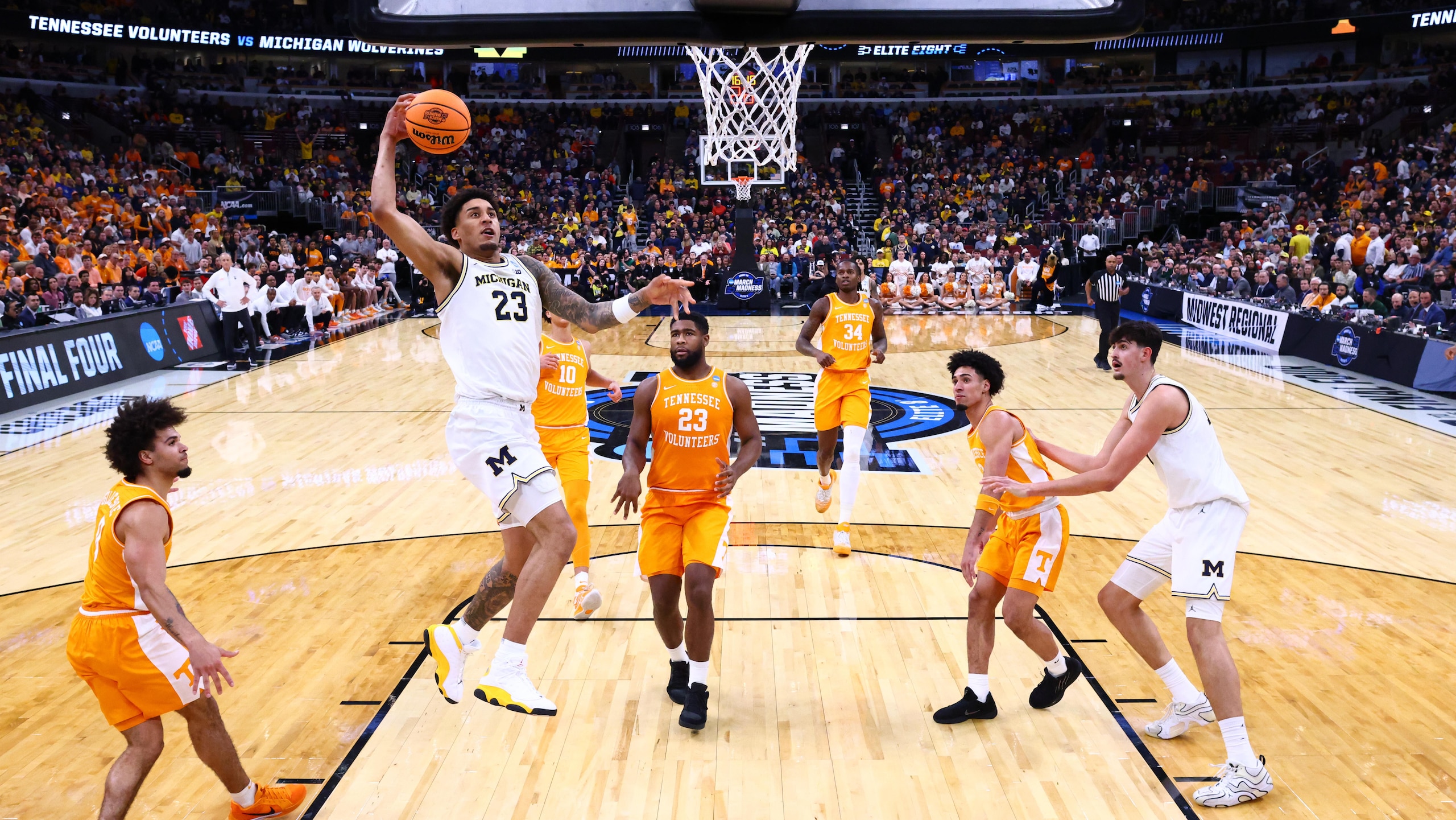NCAA Men's Basketball Tournament - Elite Eight - Chicago