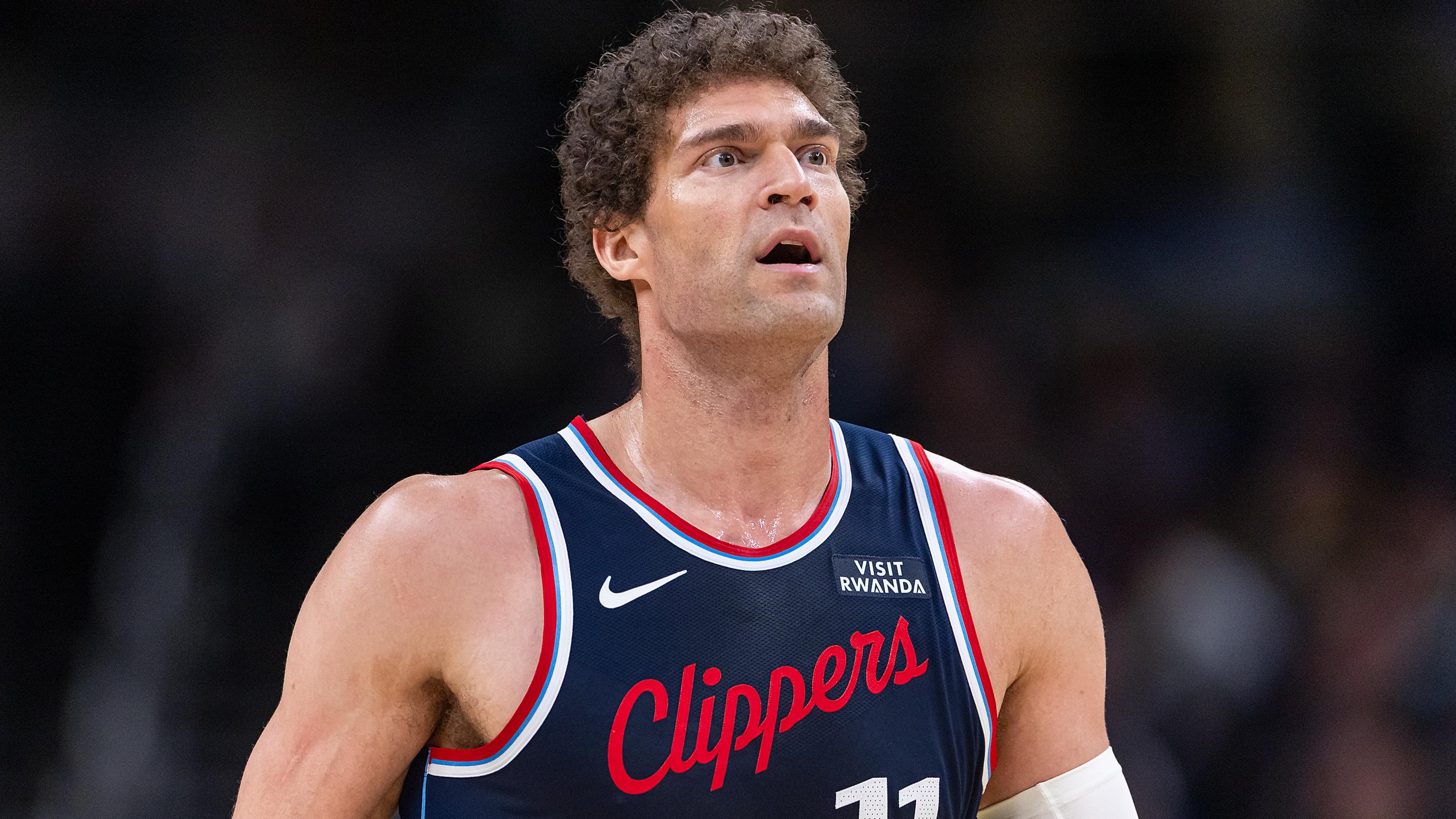 Los Angeles Clippers v Indiana Pacers