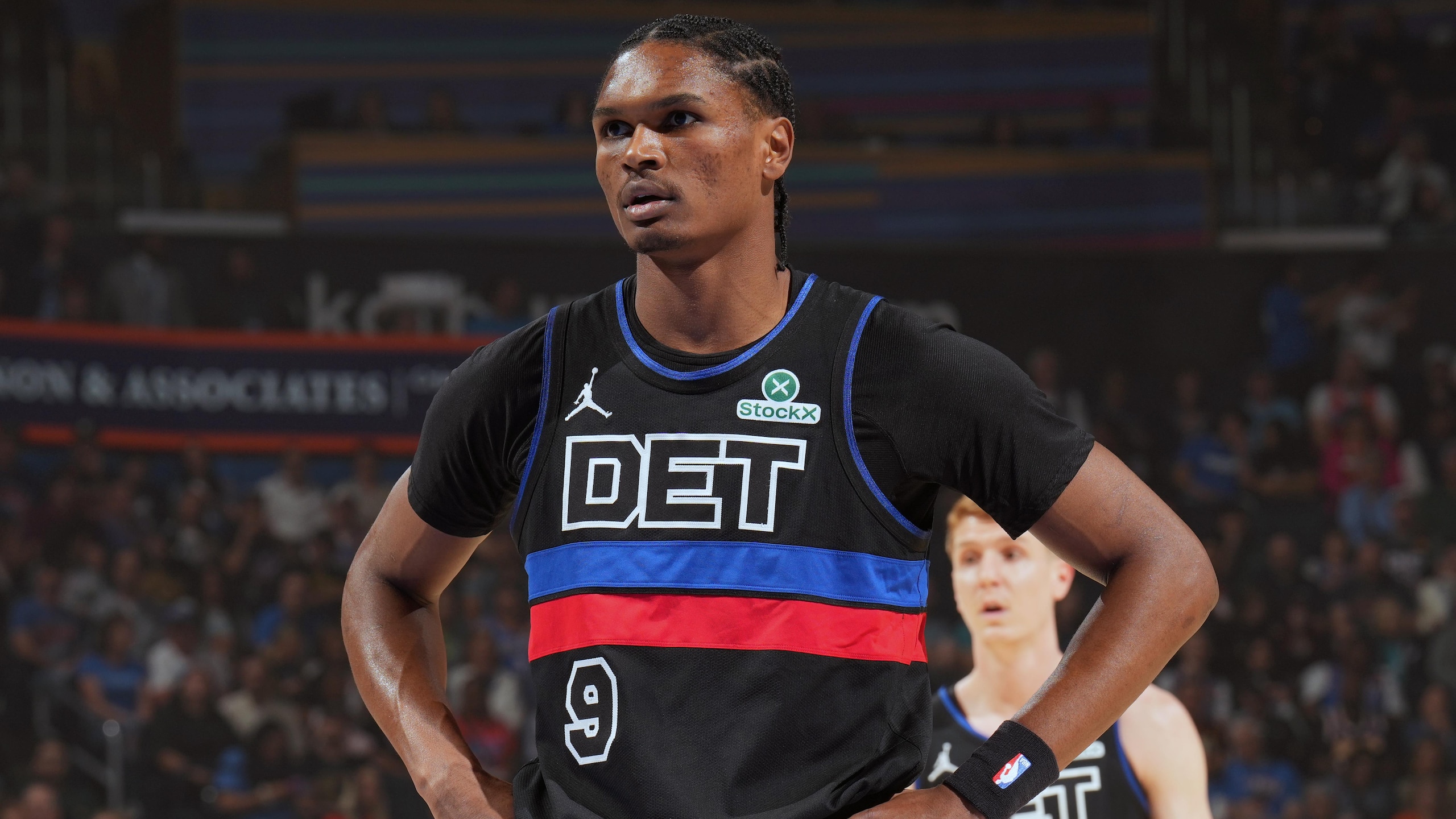 Detroit Pistons v Oklahoma City Thunder