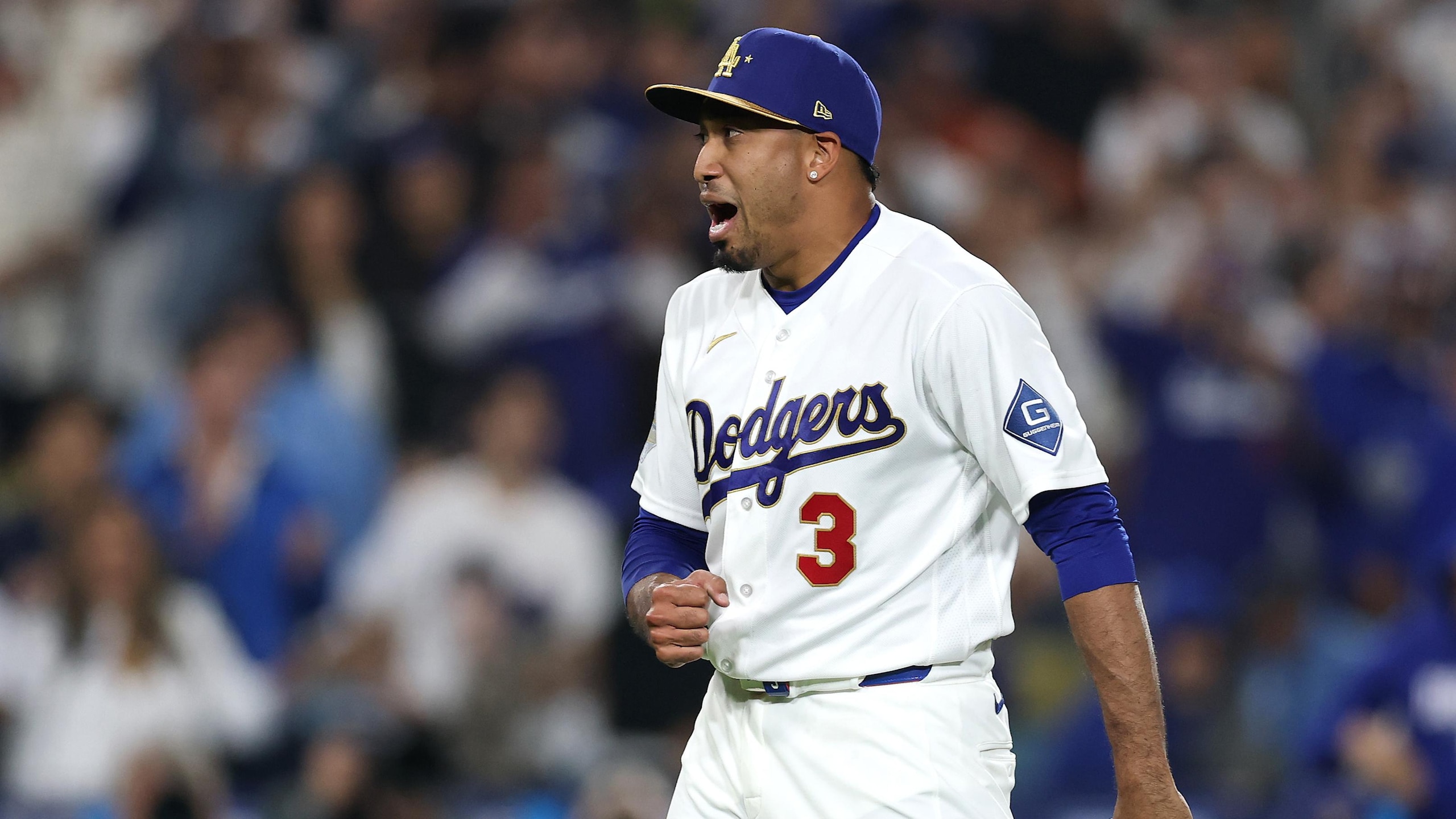 Arizona Diamondbacks v Los Angeles Dodgers