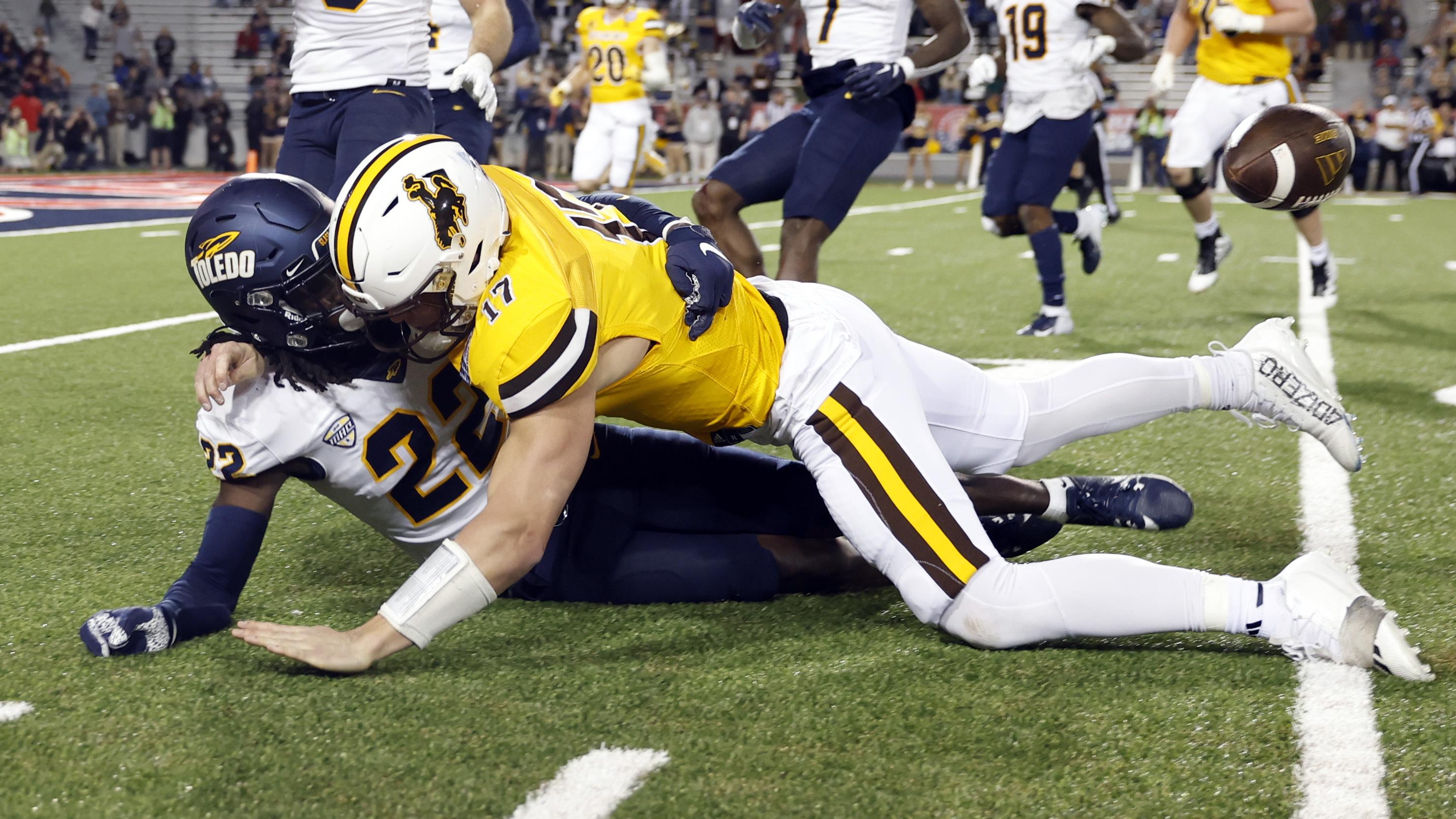 Barstool Sports Arizona Bowl - Toledo v Wyoming