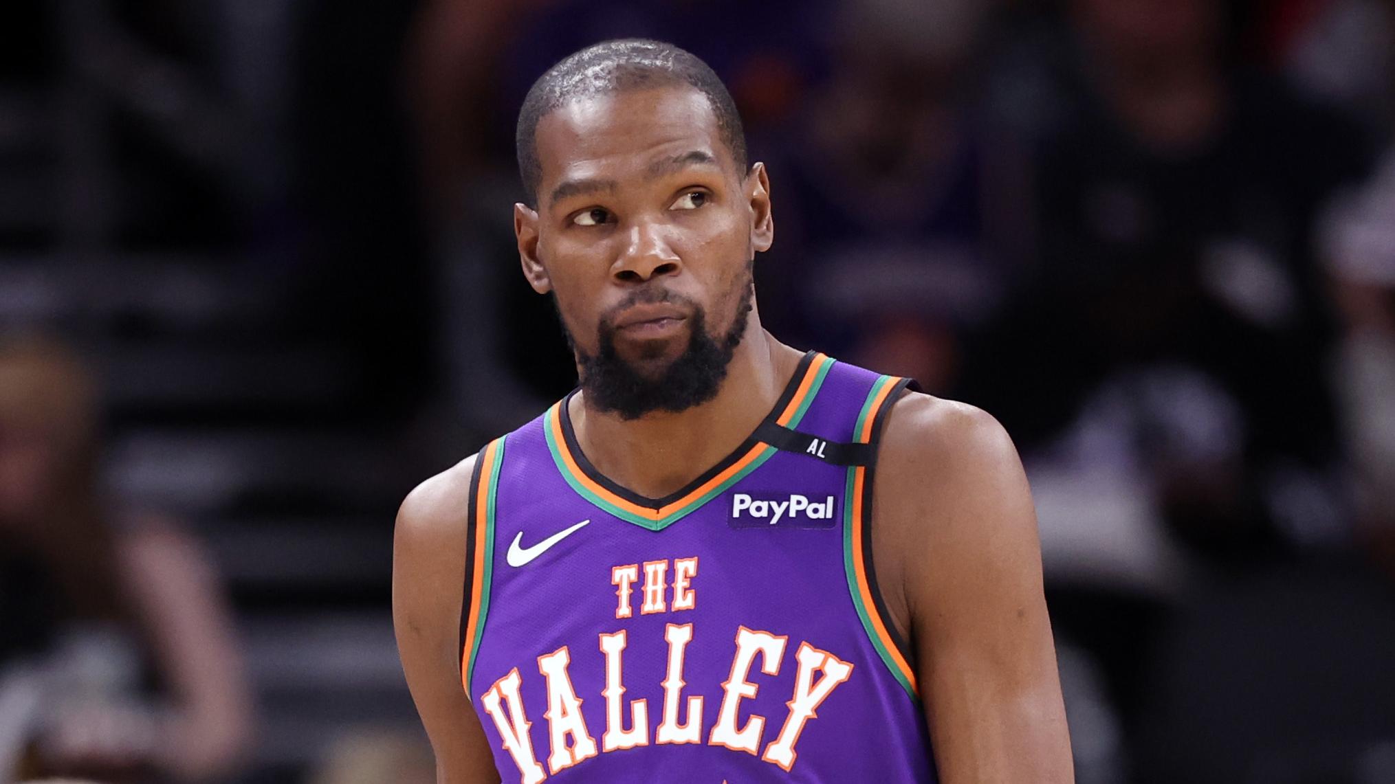 Houston Rockets v Phoenix Suns