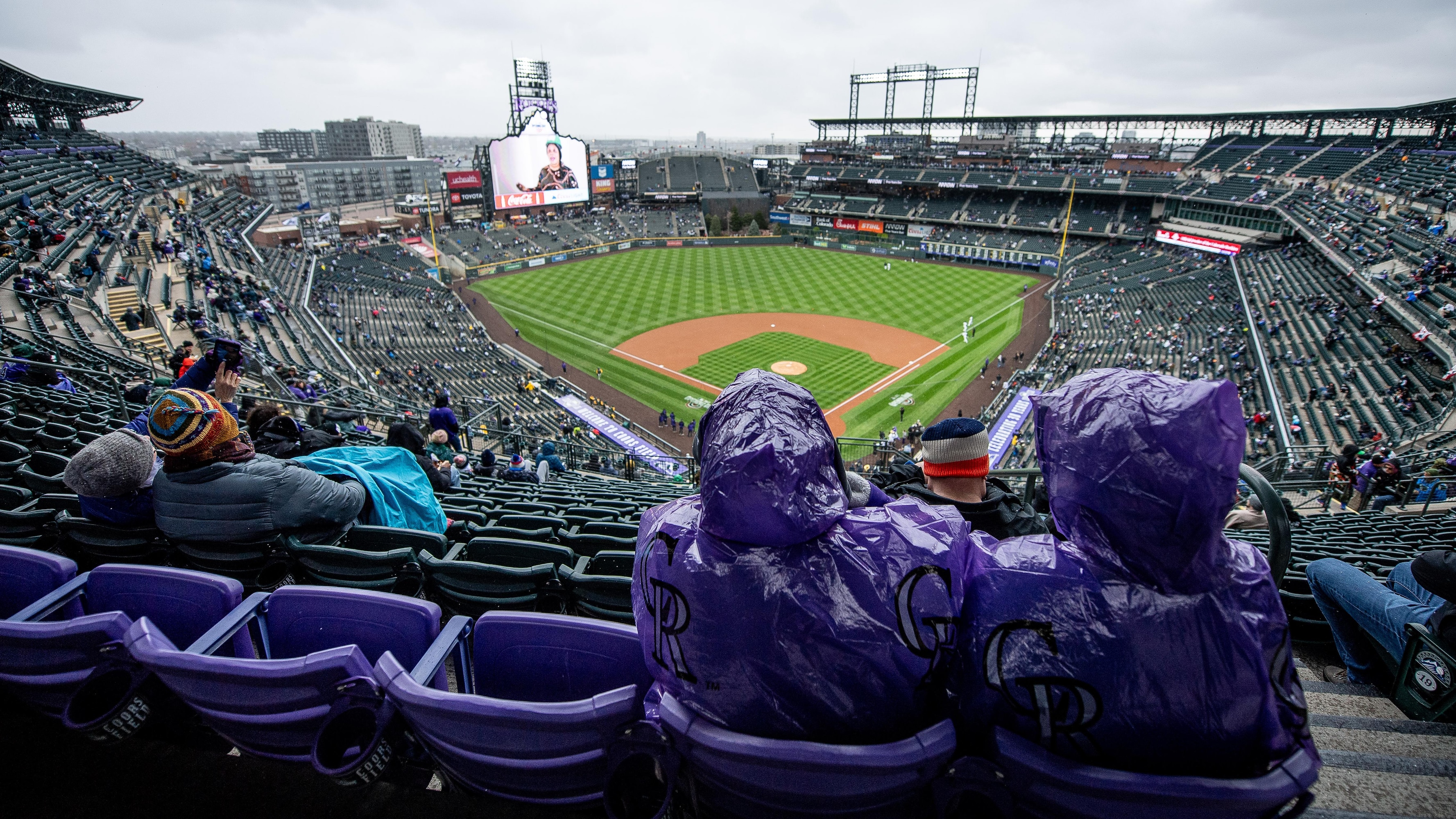 Watch Heavy Snowfall at Coors Field in Video Ahead of Dodgers vs. Rockies