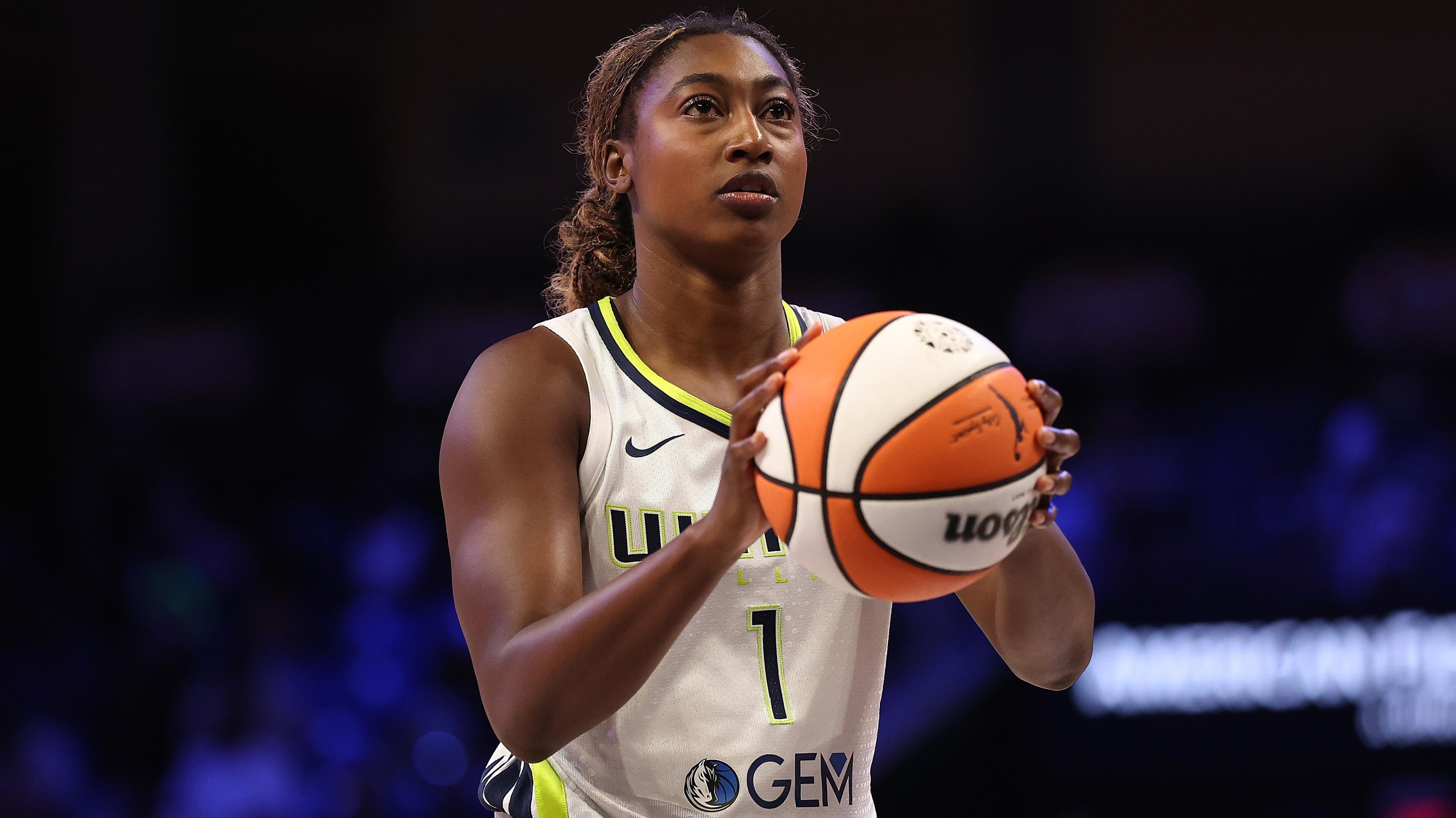 Connecticut Sun v Dallas Wings Connecticut Sun v Dallas Wings