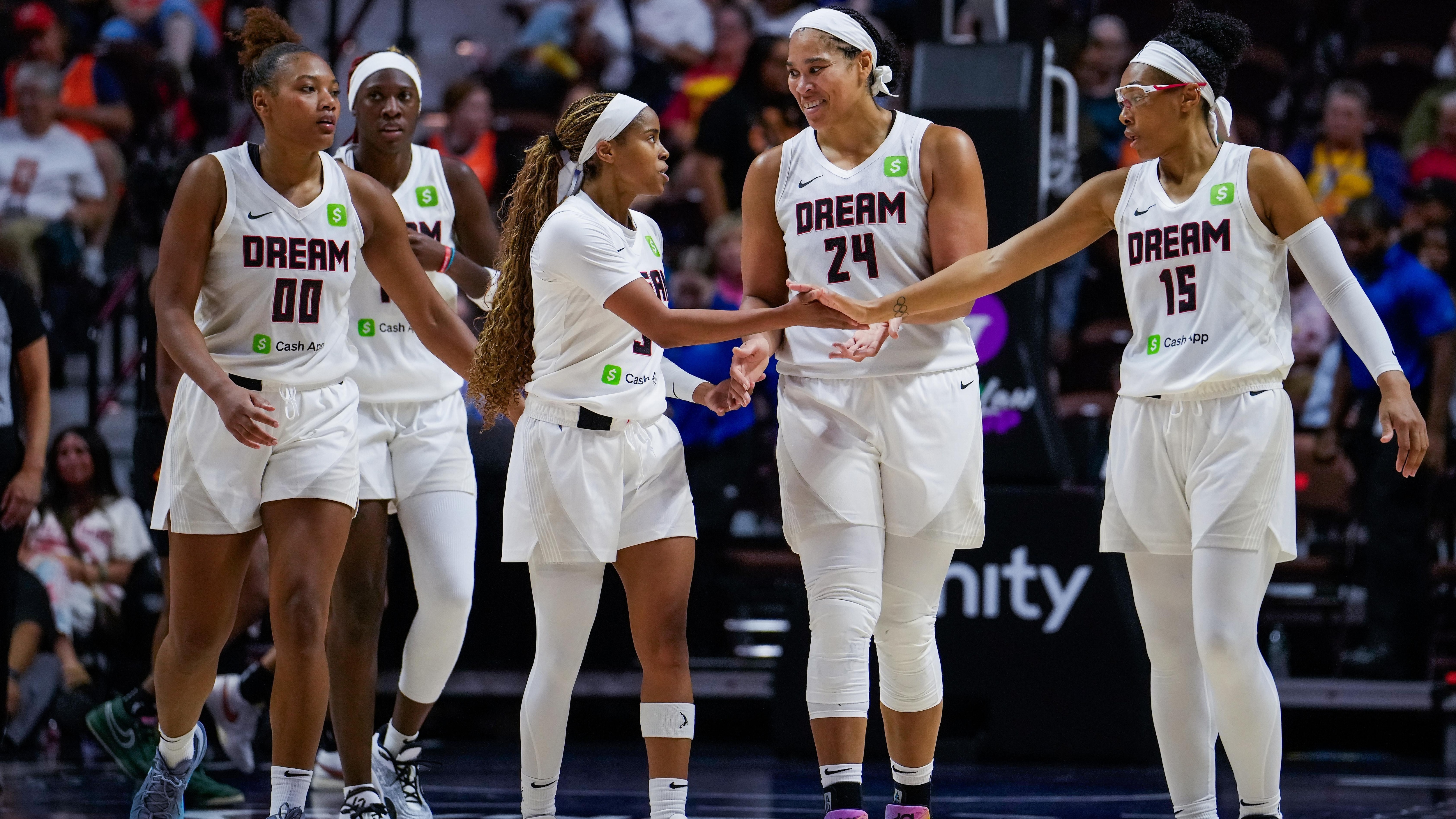 Atlanta Dream v Connecticut Sun