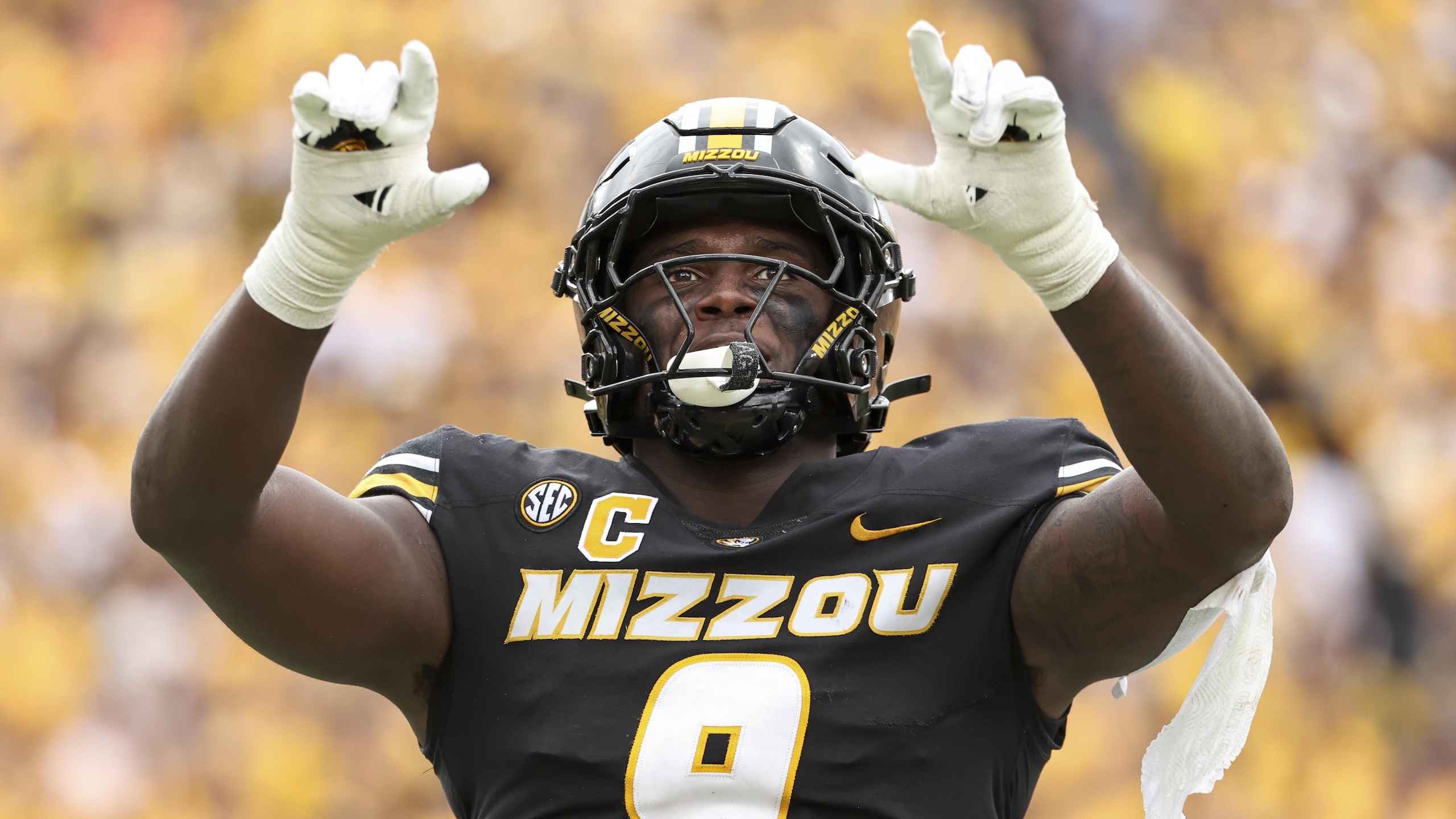 COLLEGE FOOTBALL: OCT 11 Alabama at Missouri COLLEGE FOOTBALL: OCT 11 Alabama at Missouri
