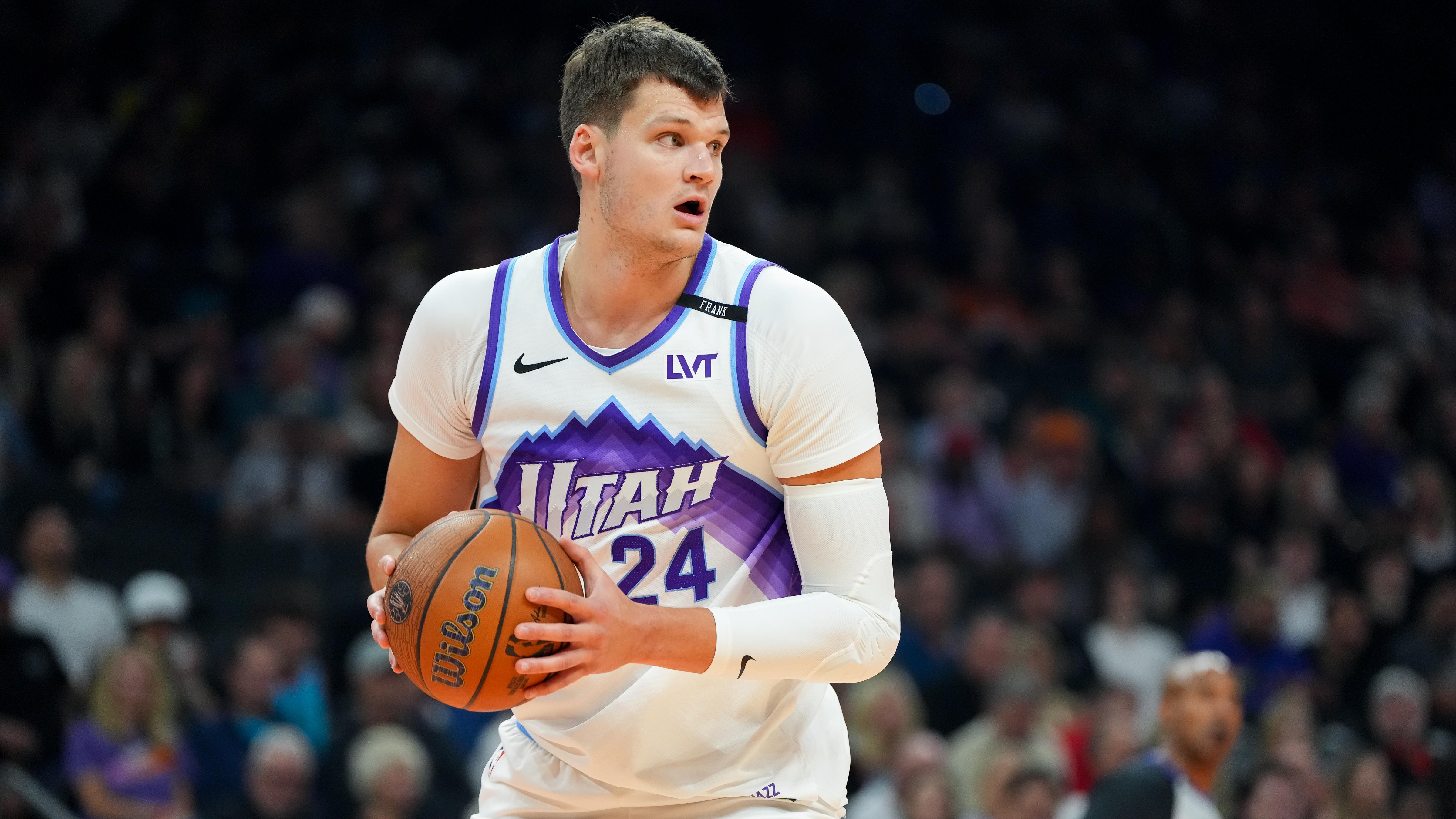 Utah Jazz v Phoenix Suns