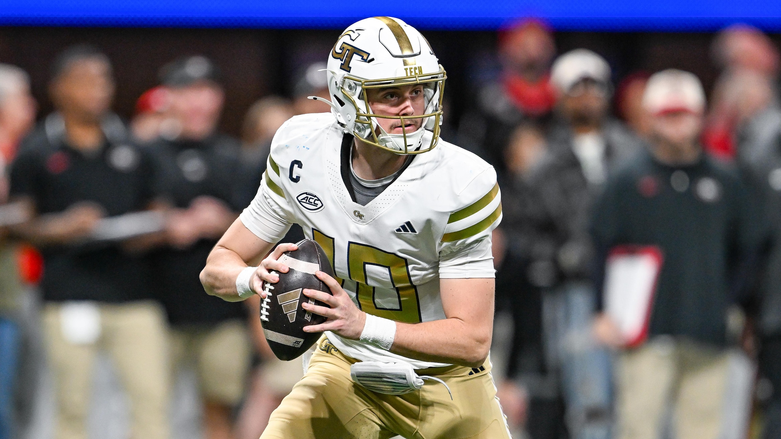COLLEGE FOOTBALL: NOV 28 Invesco QQQ Atlanta Gridiron Classic Georgia vs Georgia Tech COLLEGE FOOTBALL: NOV 28 Invesco QQQ Atlanta Gridiron Classic Georgia vs Georgia Tech