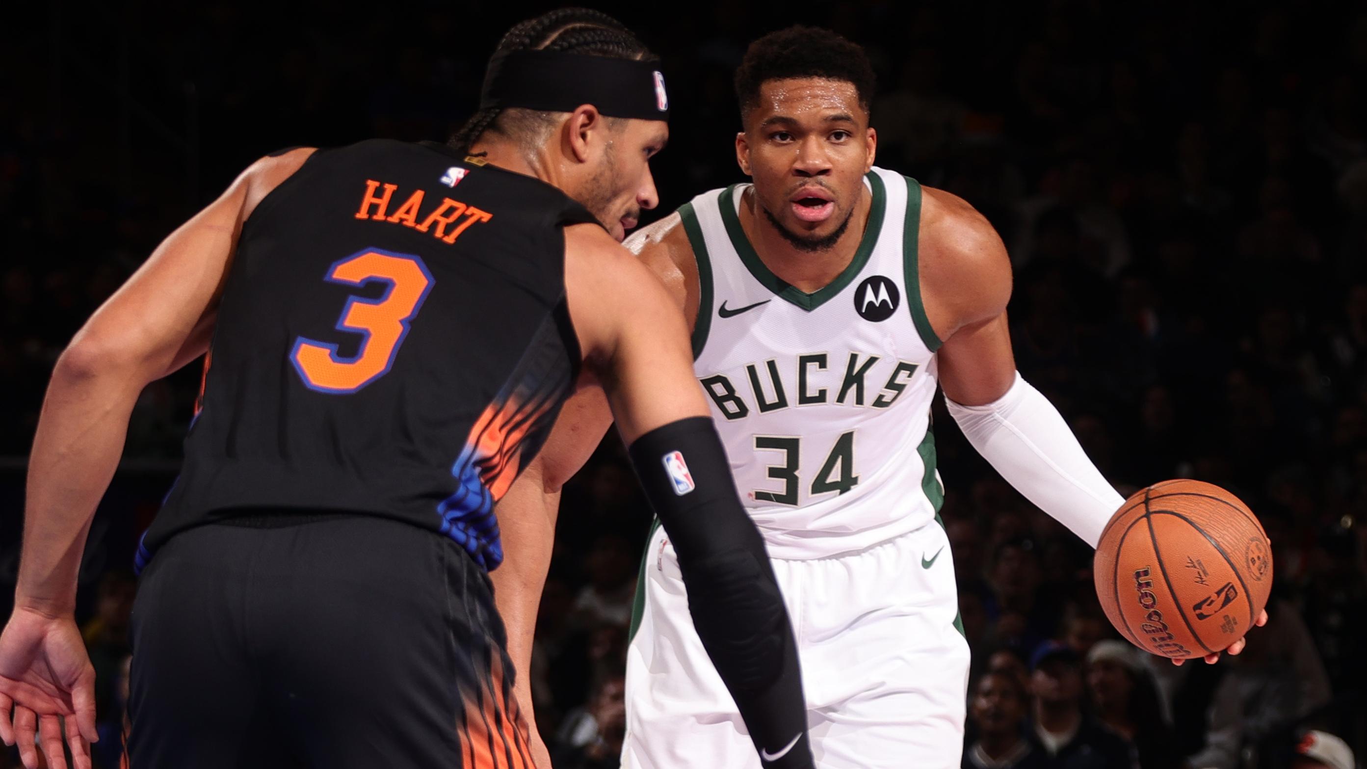 Milwaukee Bucks v New York Knicks