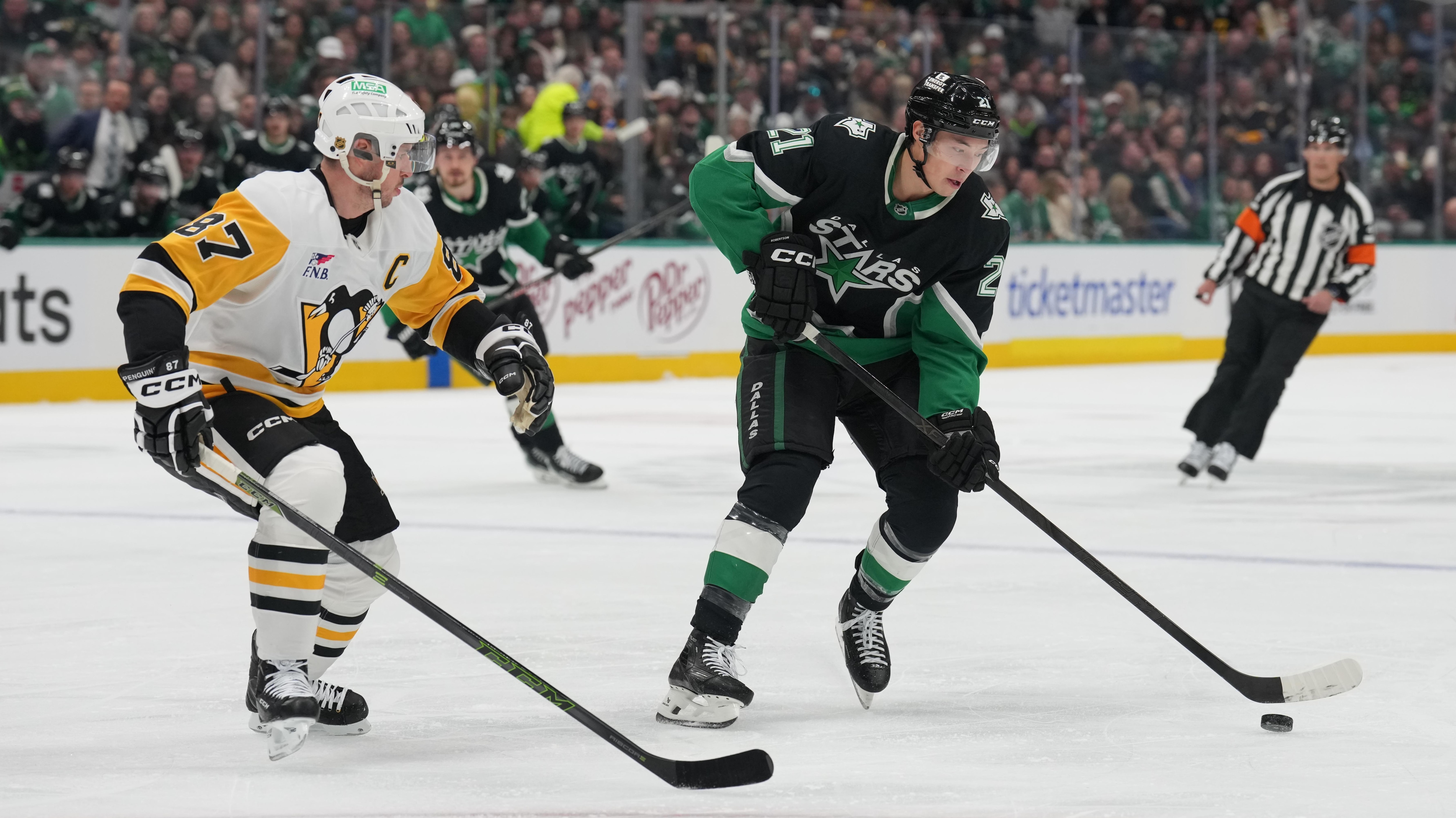 Pittsburgh Penguins v Dallas Stars