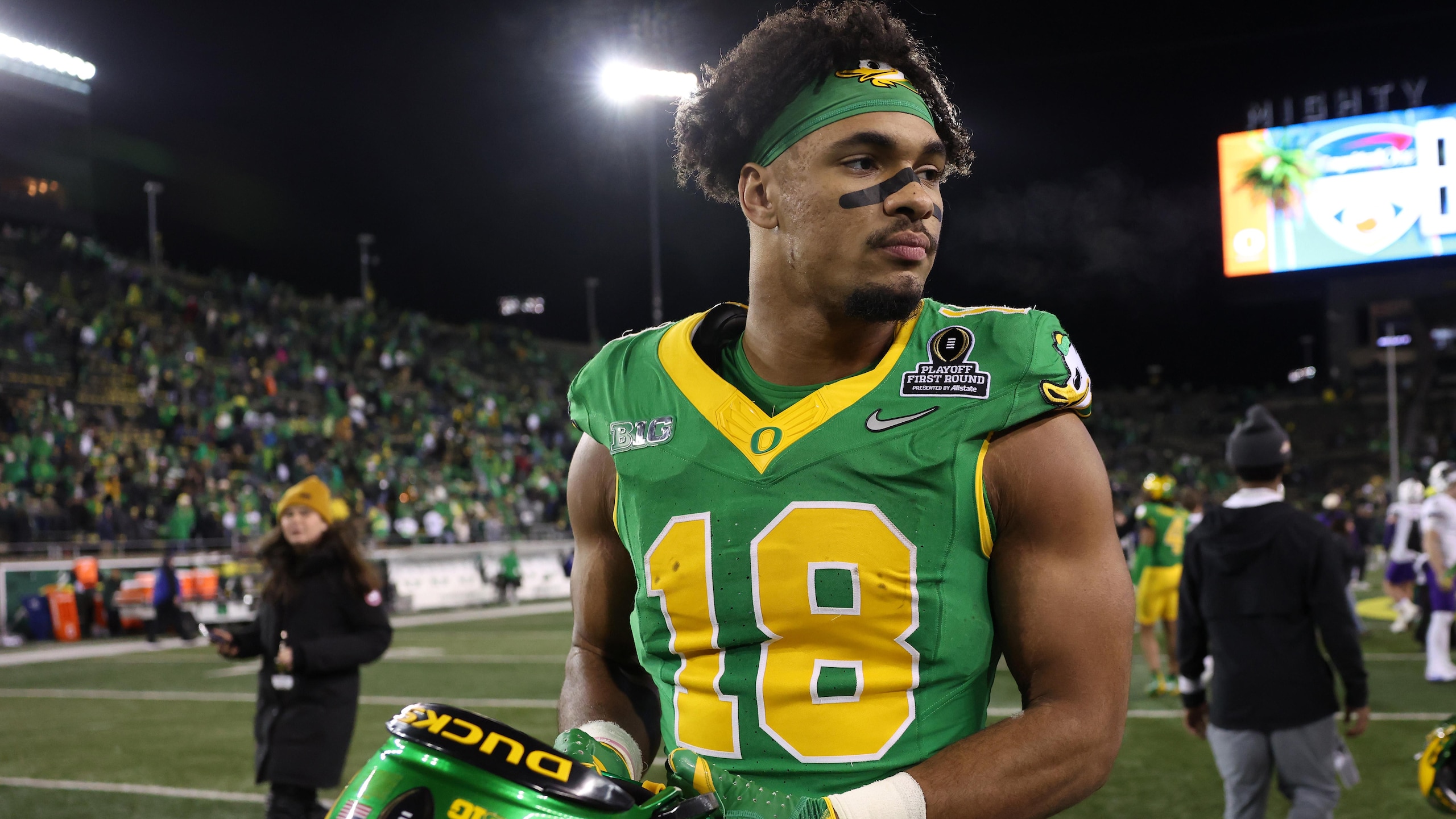 2025 College Football Playoff First Round Game - James Madison v Oregon