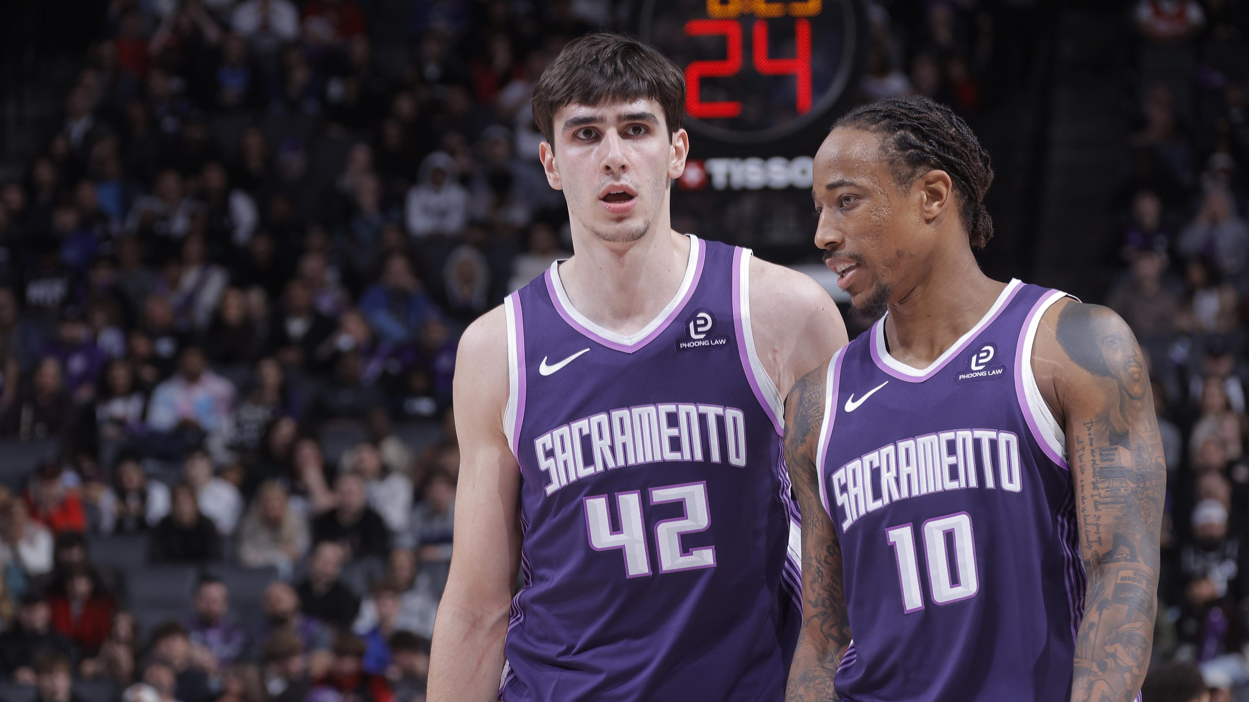 Houston Rockets v Sacramento Kings