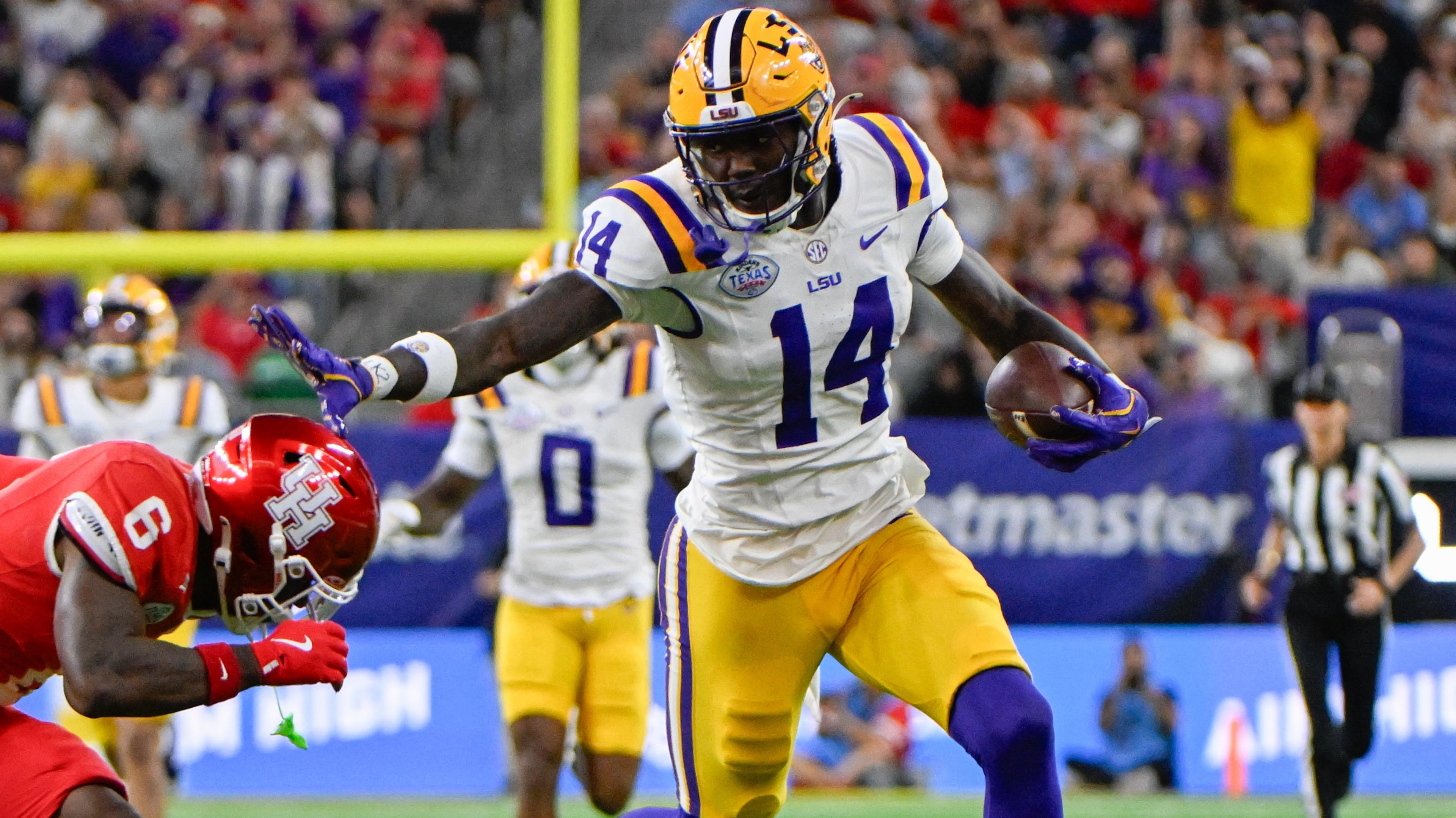 COLLEGE FOOTBALL: DEC 27 Kinder's Texas Bowl LSU vs Houston COLLEGE FOOTBALL: DEC 27 Kinder's Texas Bowl LSU vs Houston