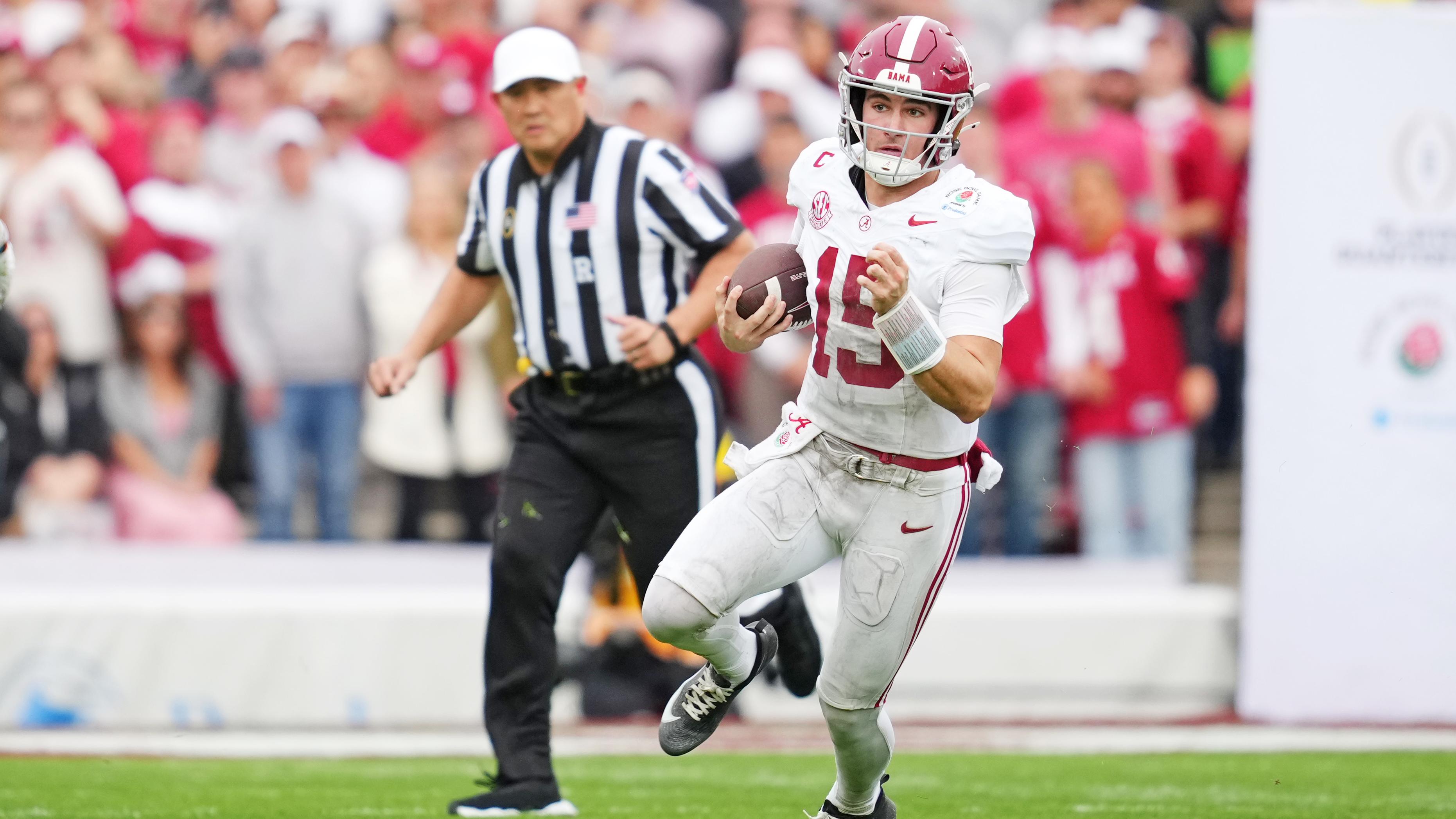 College Football Playoff Quarterfinal - Rose Bowl Presented by Prudential: Alabama v Indiana
