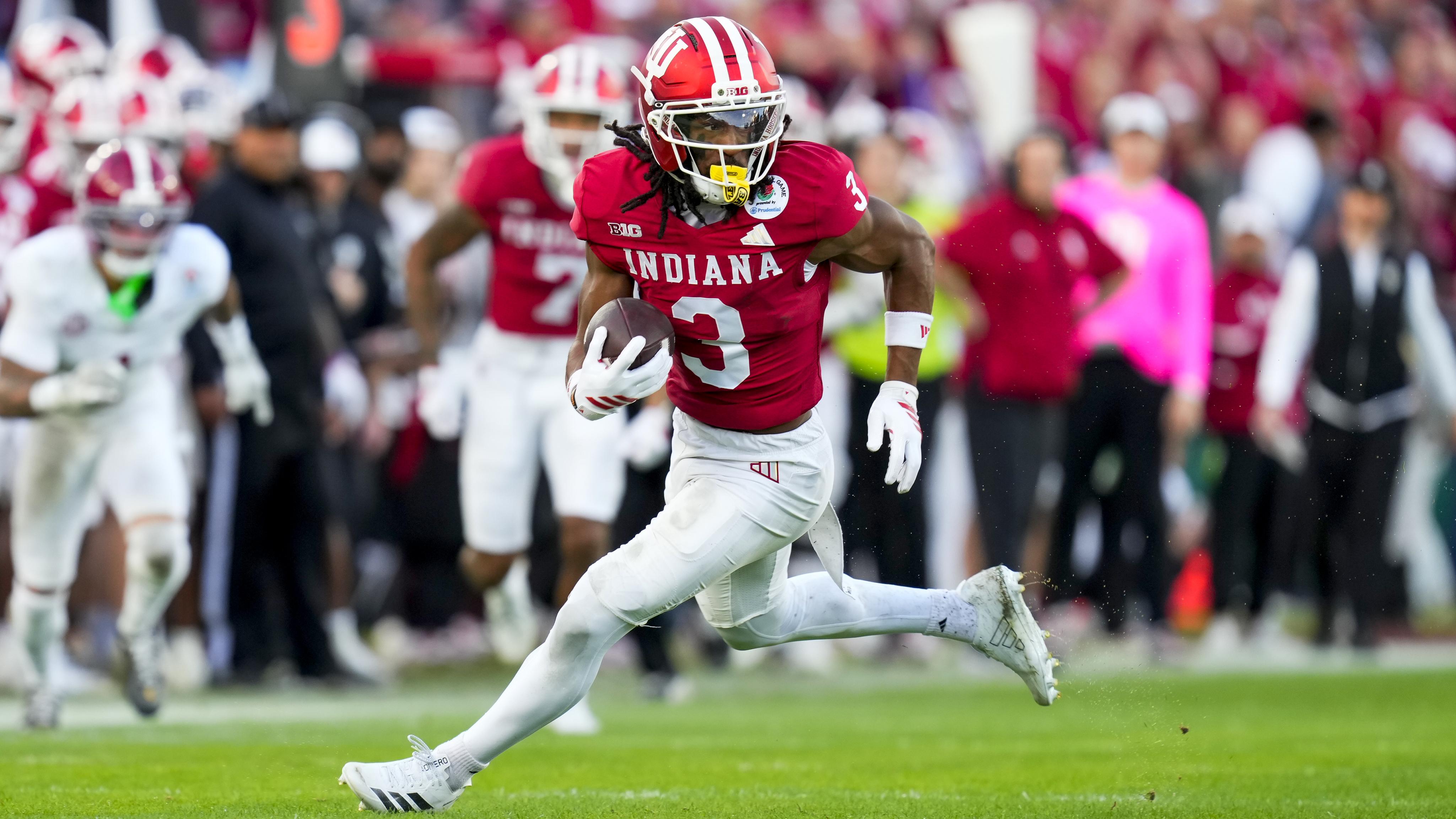 College Football Playoff Quarterfinal - Rose Bowl Presented by Prudential: Alabama v Indiana