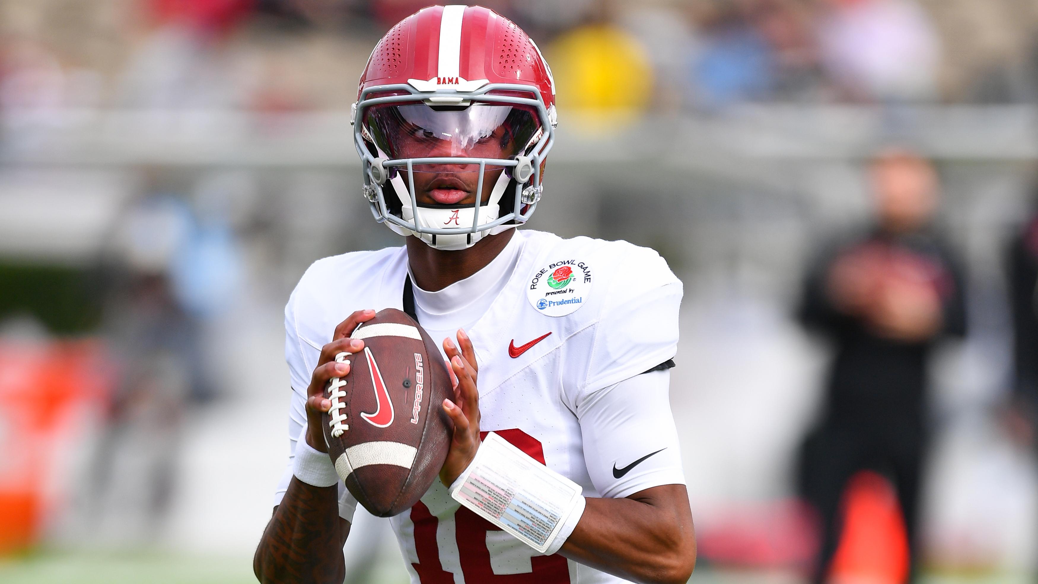 Bama WR Praises RS Freshman QB