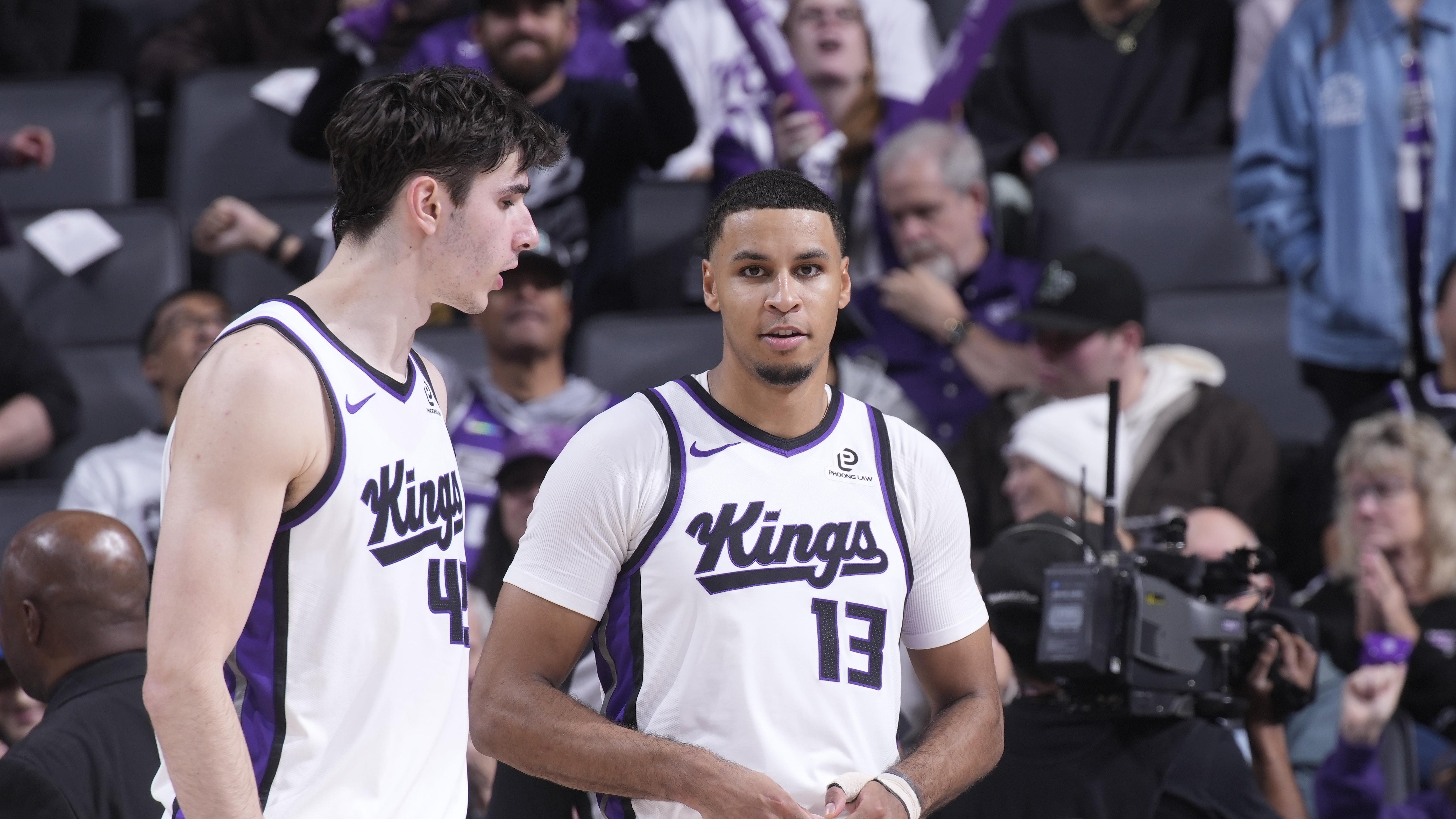 Milwaukee Bucks v Sacramento Kings