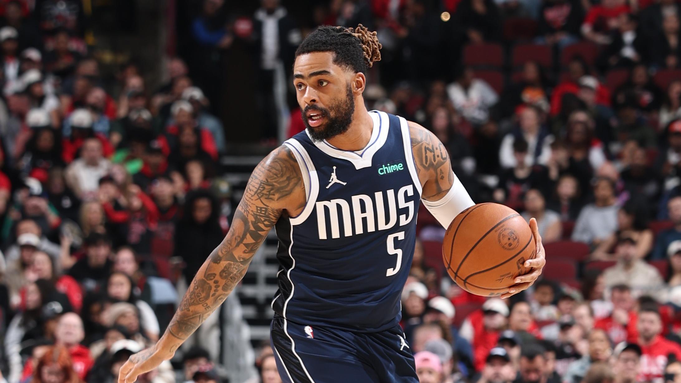 Dallas Mavericks v Chicago Bulls