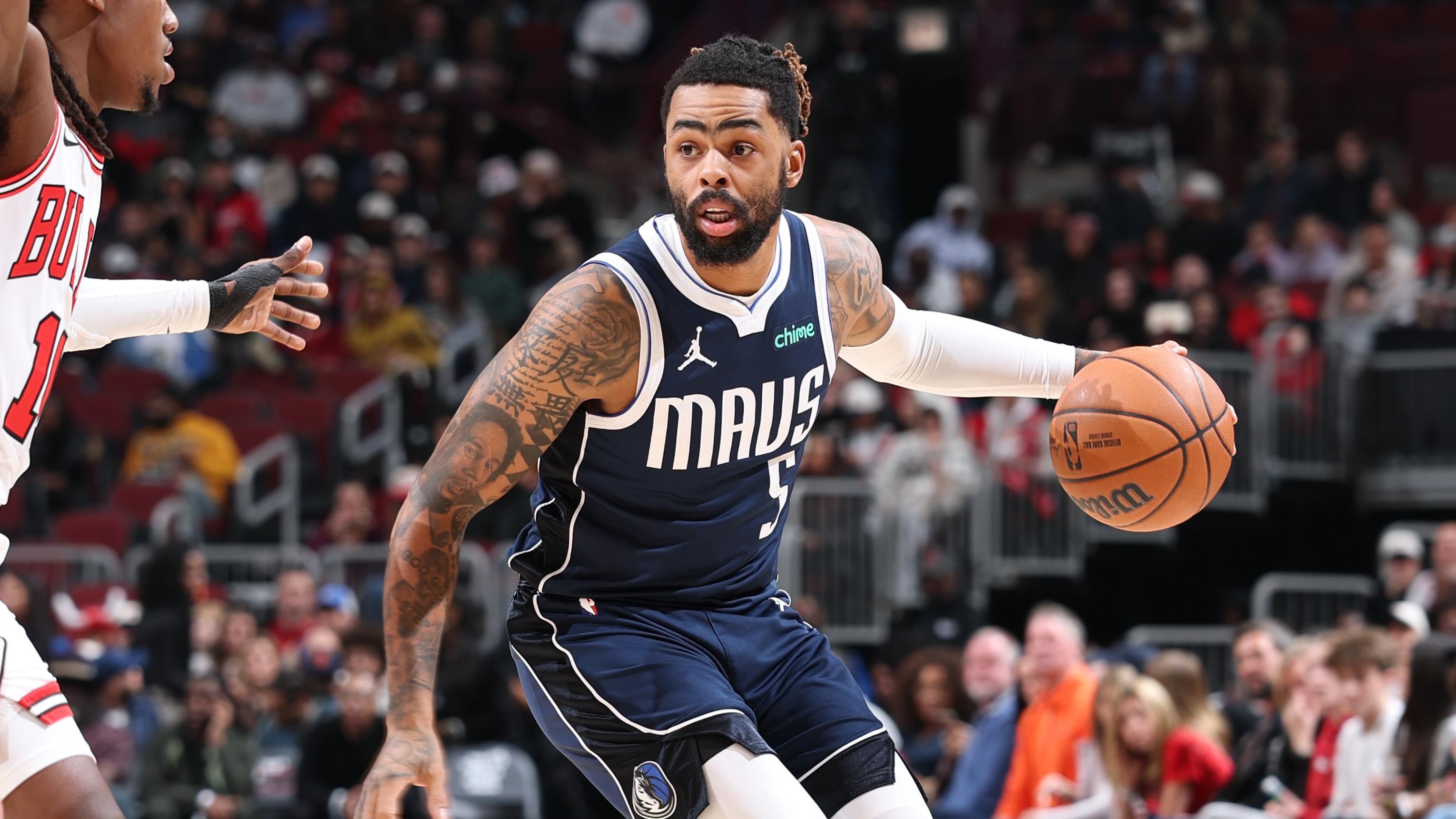 Dallas Mavericks v Chicago Bulls