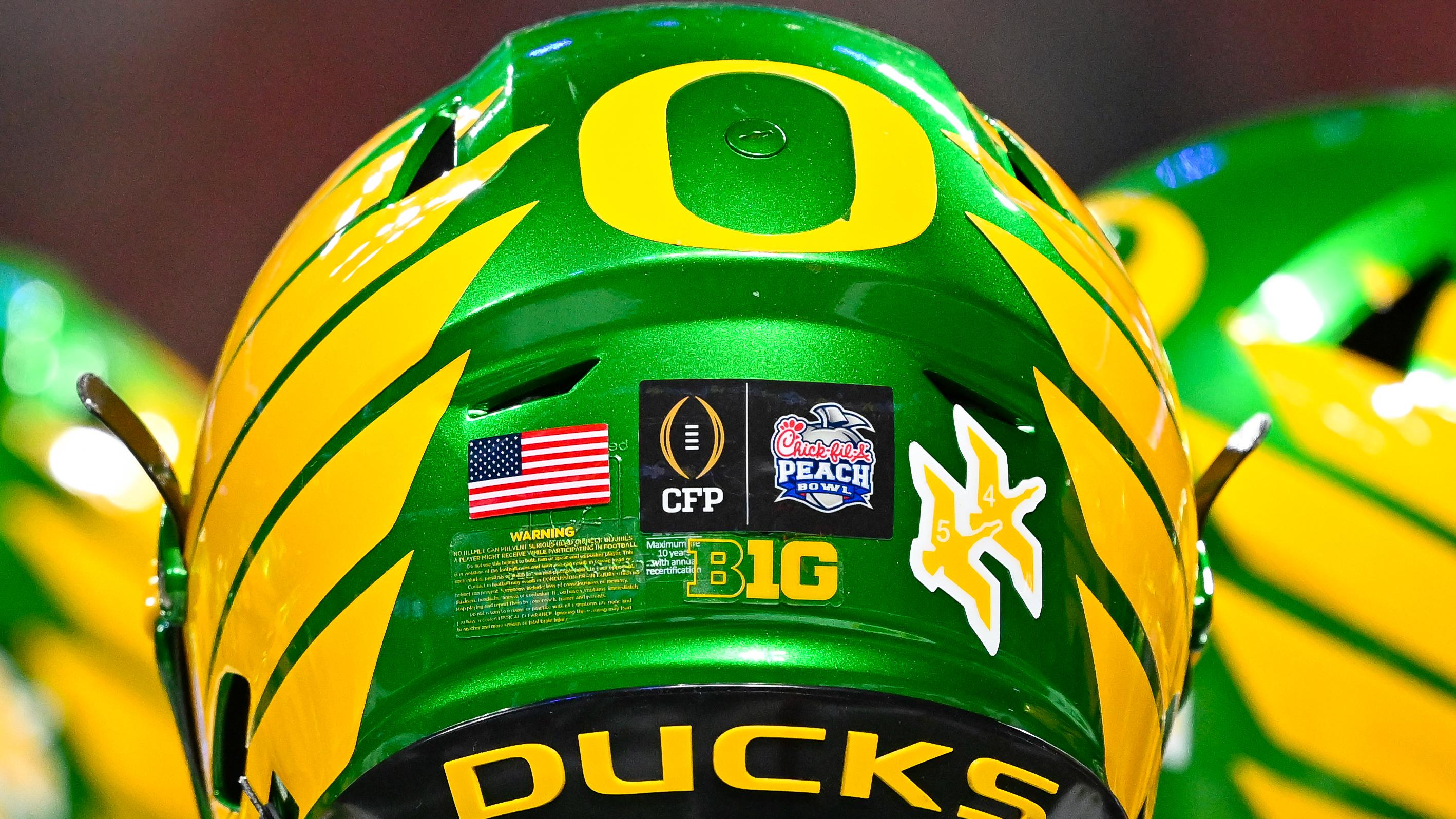 COLLEGE FOOTBALL: JAN 09 College Football Playoff Semifinal at the Chick-fil-A Peach Bowl Indiana vs Oregon