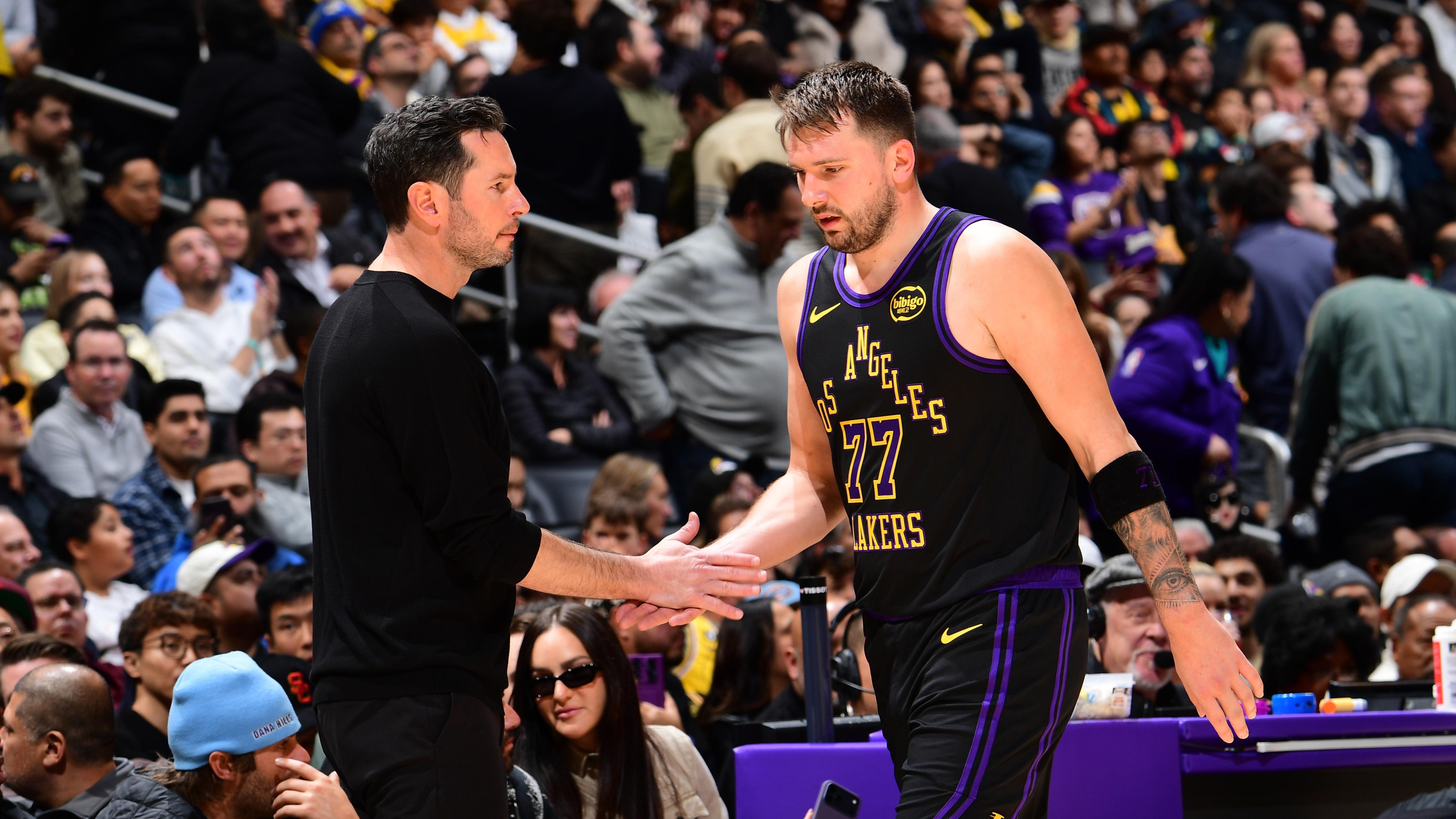 Atlanta Hawks v Los Angeles Lakers