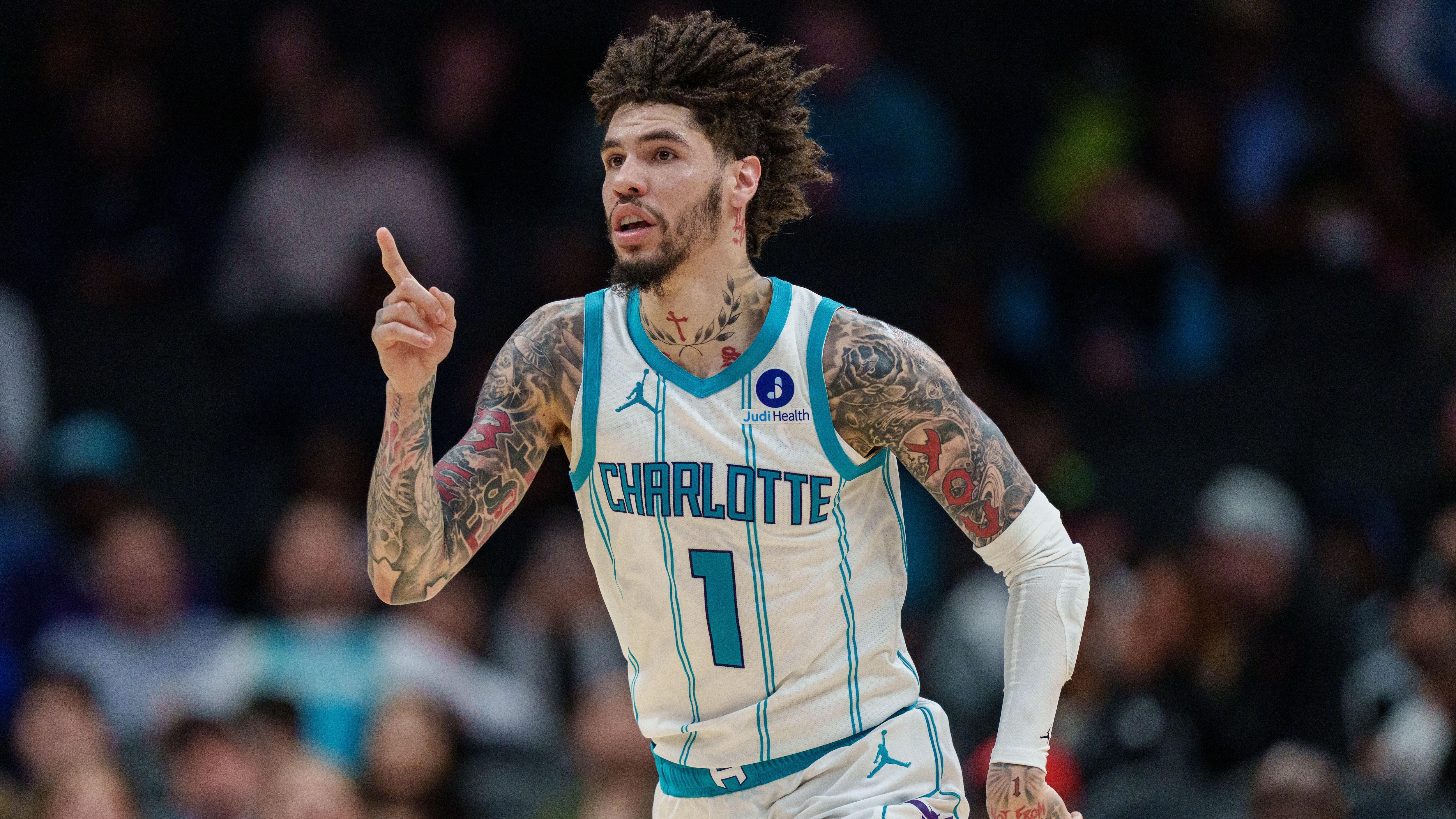 Toronto Raptors v Charlotte Hornets