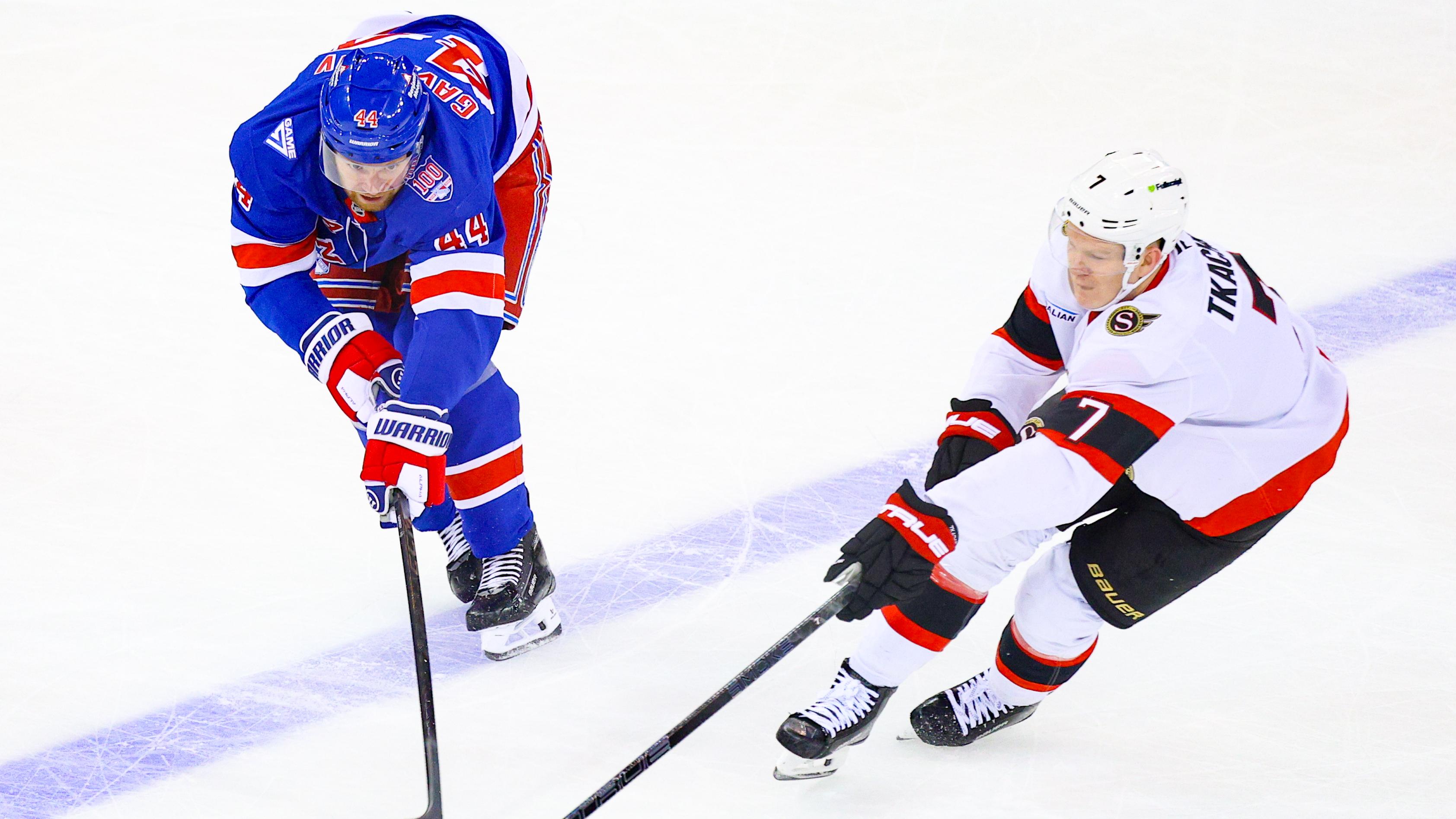 NHL: JAN 14 Senators at Rangers
