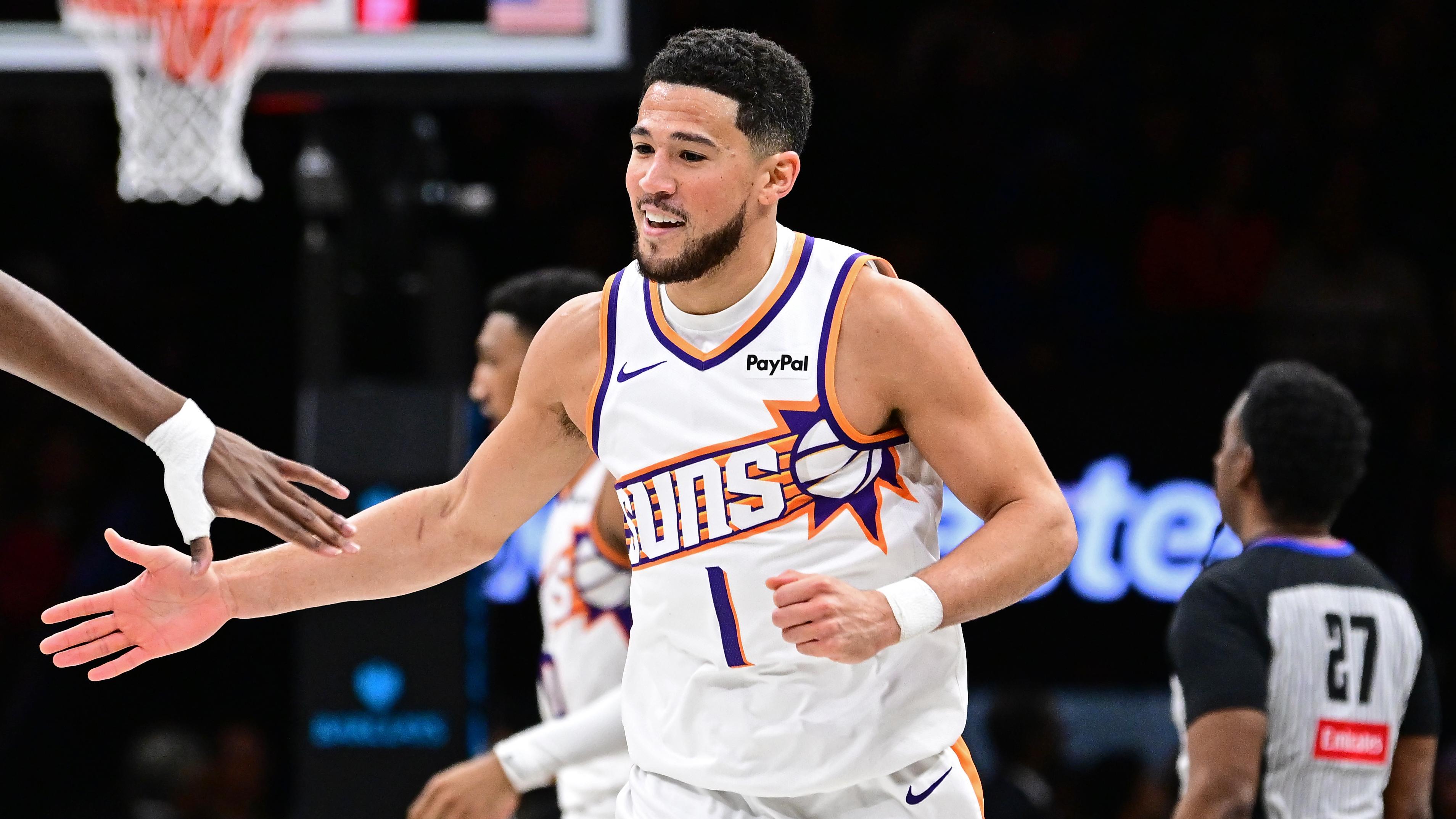 Phoenix Suns v Brooklyn Nets